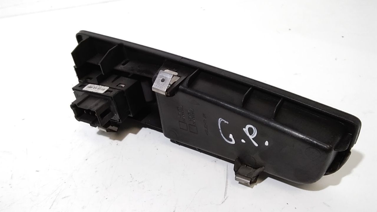 Interruttore Alzacristalli Porta Ant. Destro Usato