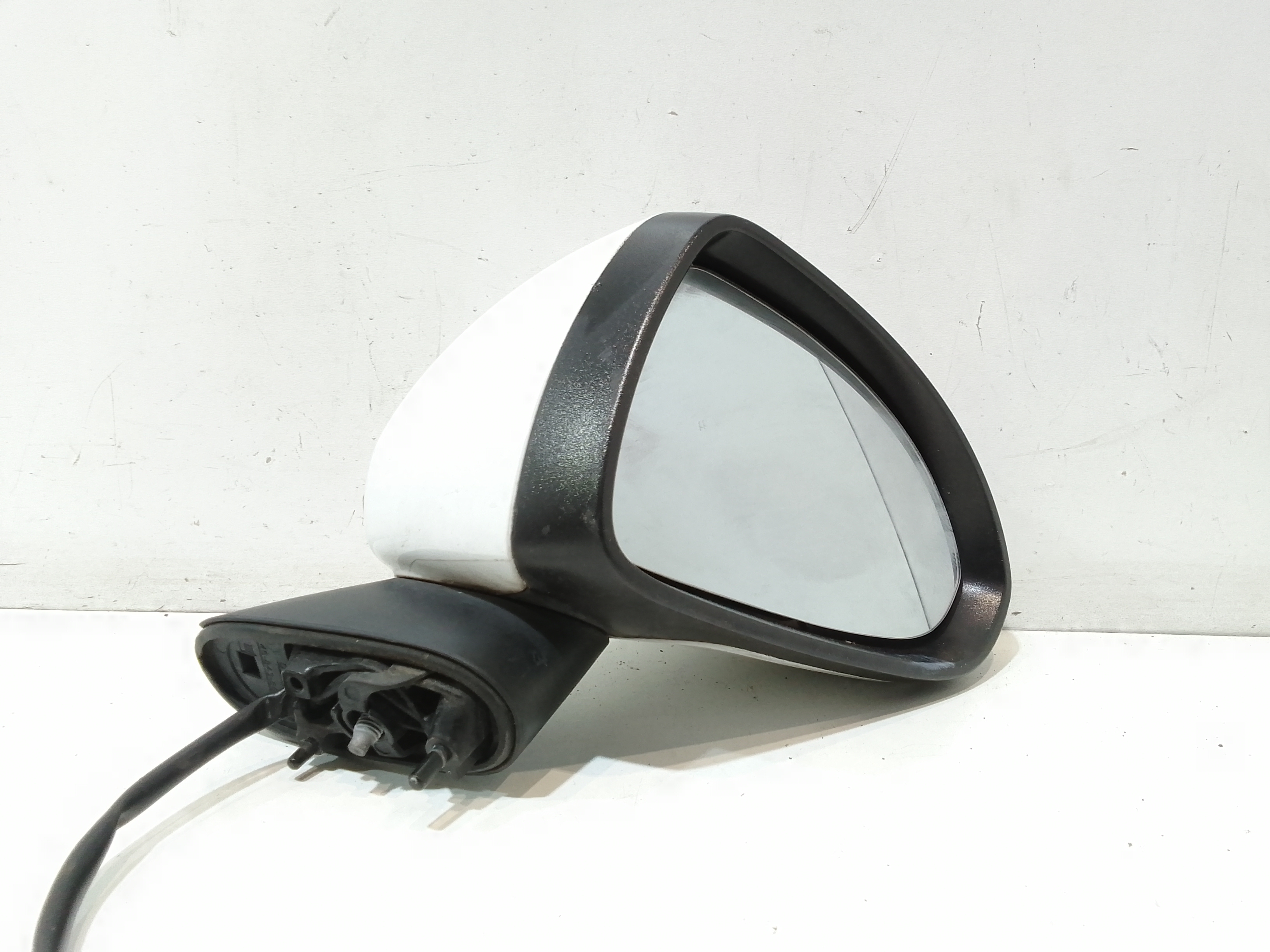 Retrovisore Est. Destro Usato