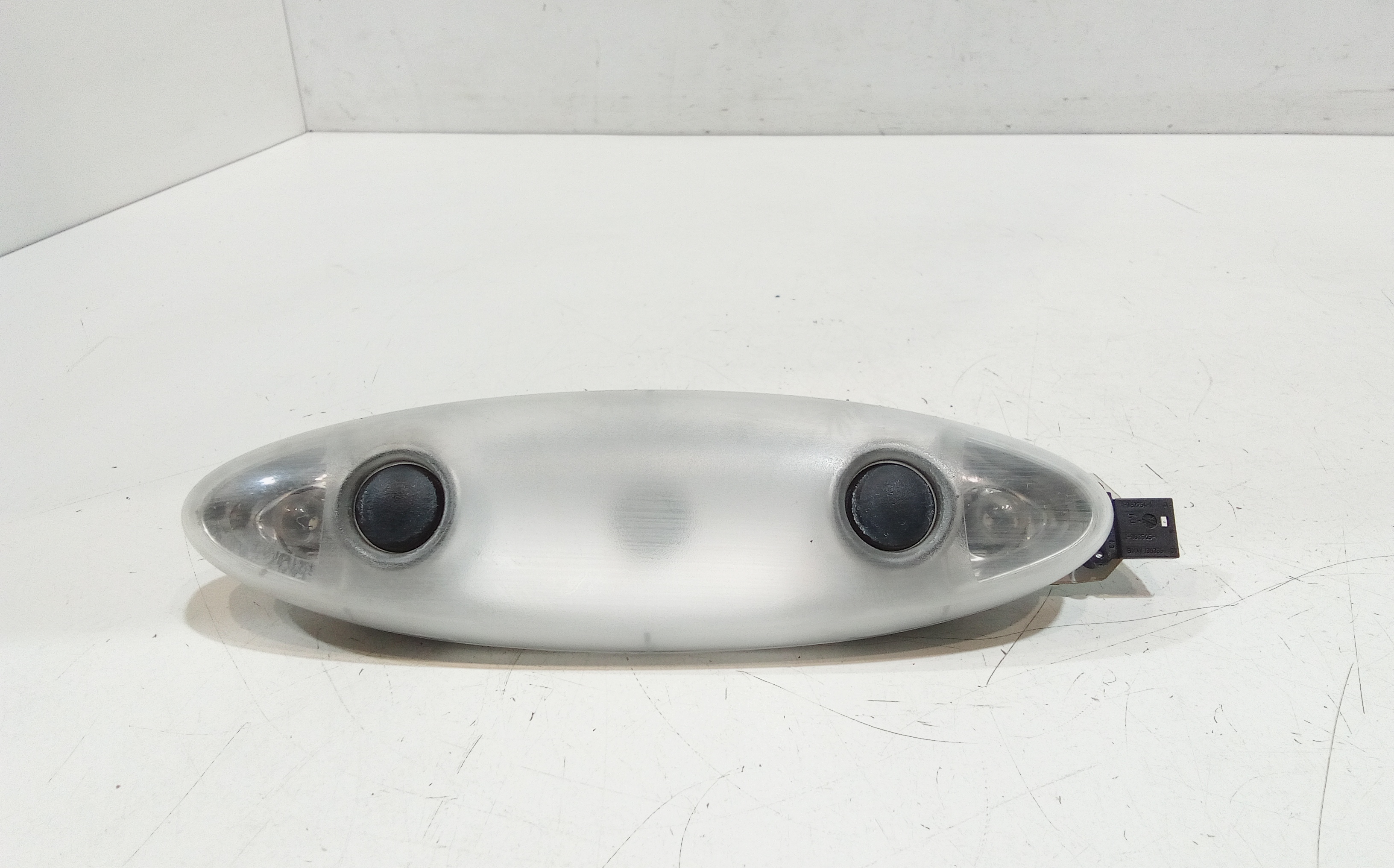 Luce Cortesia Centr. Tetto Usato