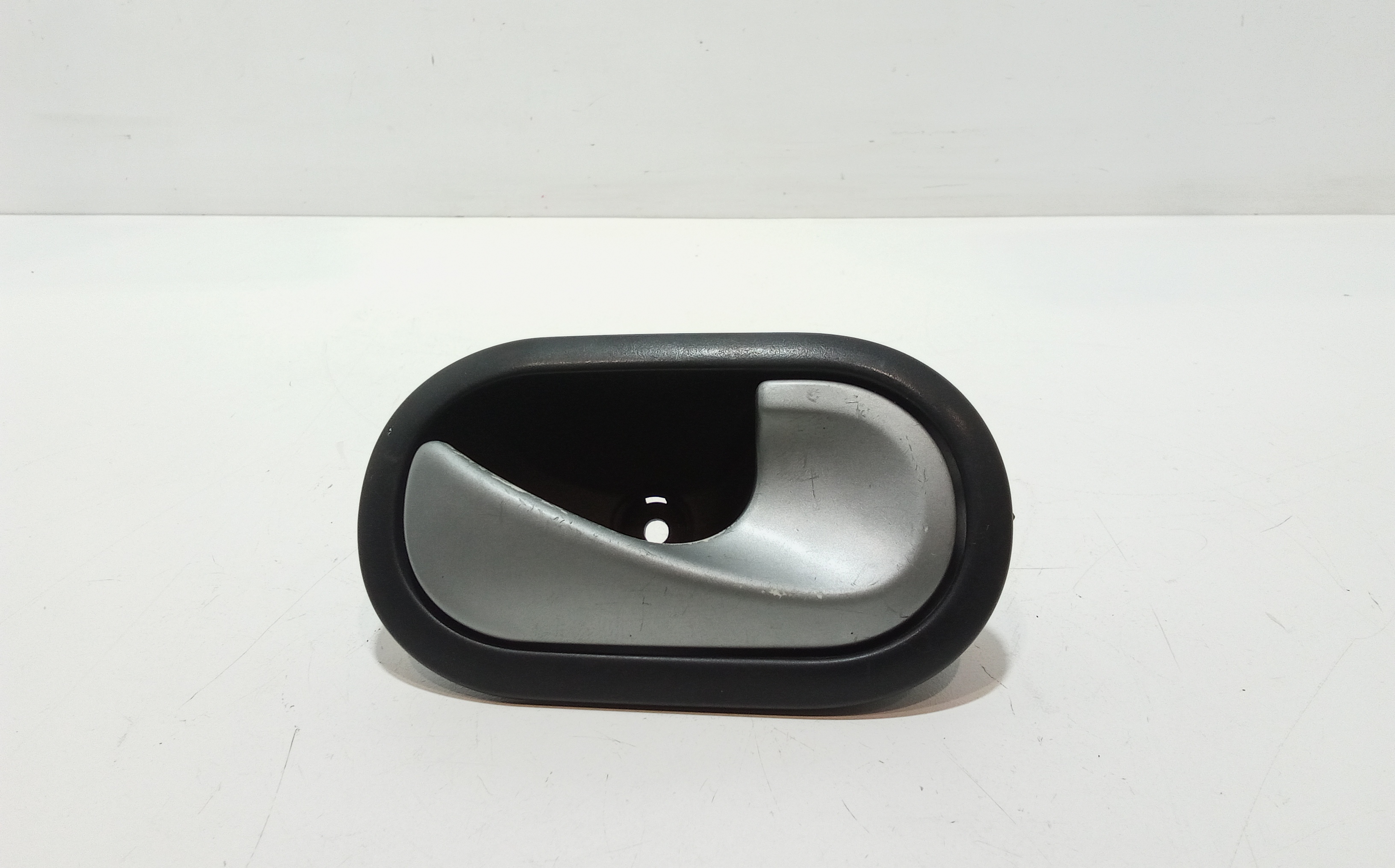 Maniglia Int. Apertura Porta Post. Destro Usato