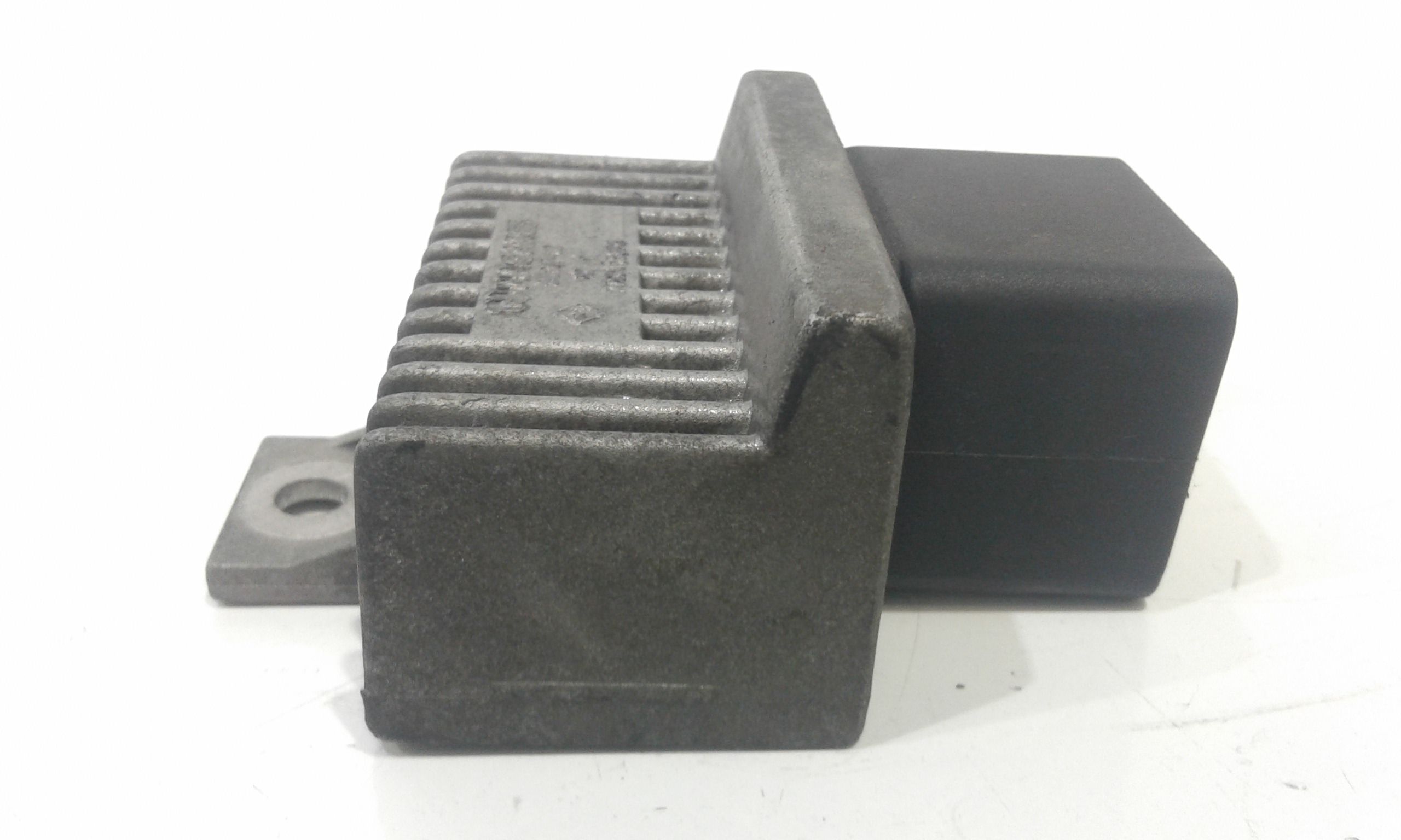 Relè Preriscaldamento Candelette Usato