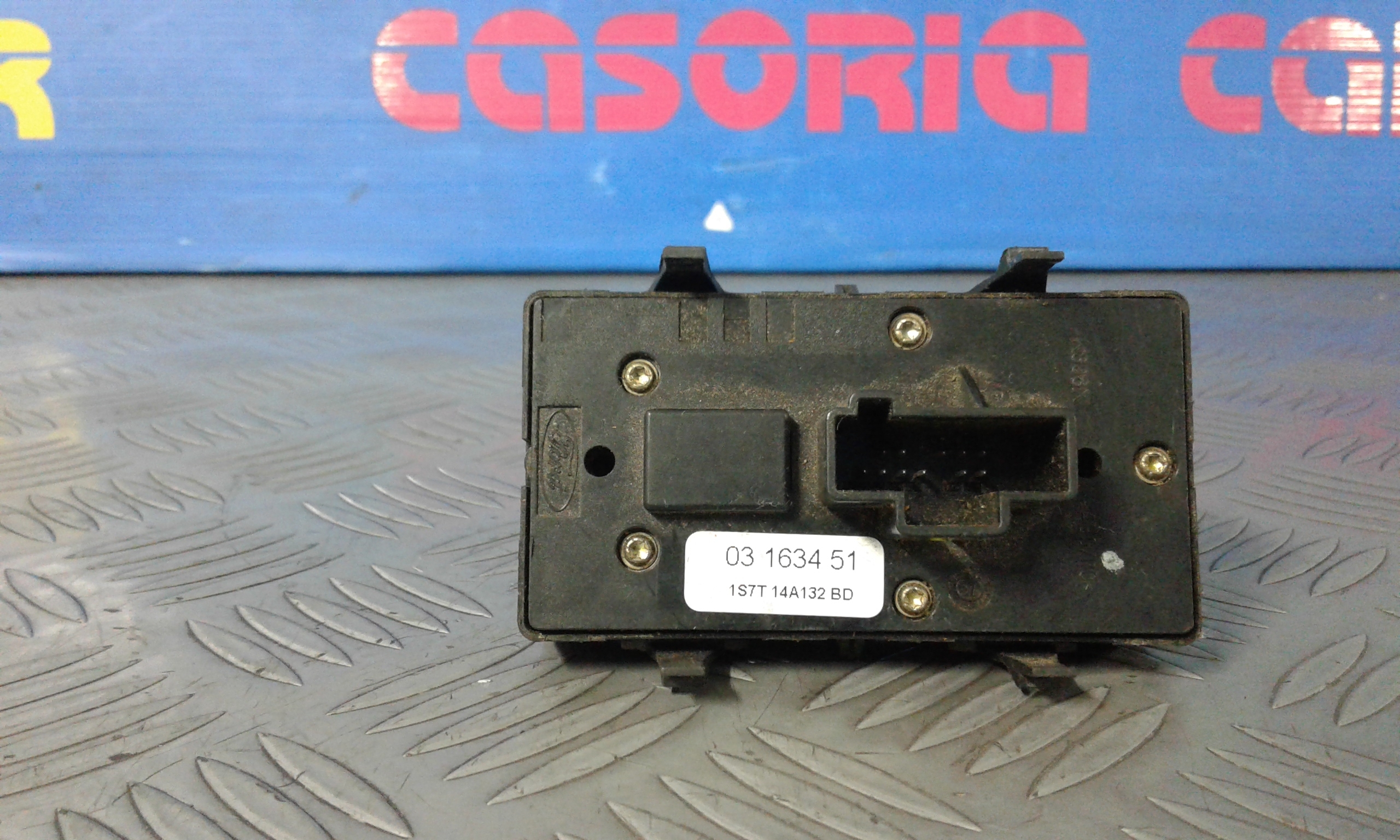 Interruttore Alzacristalli Porta Ant. Sinistro Usato