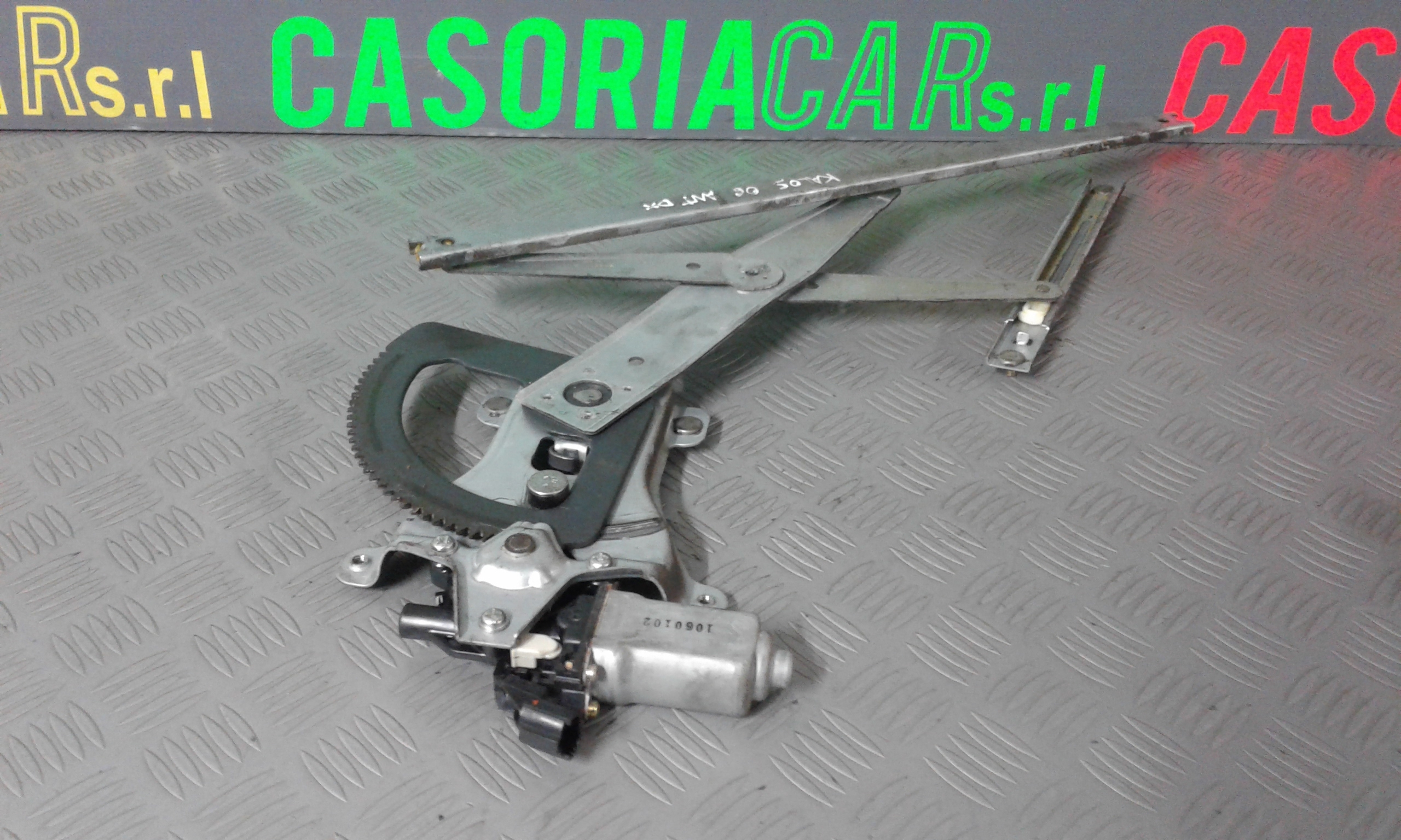 Alzacristallo Porta Ant. Destro 96585710 Usato