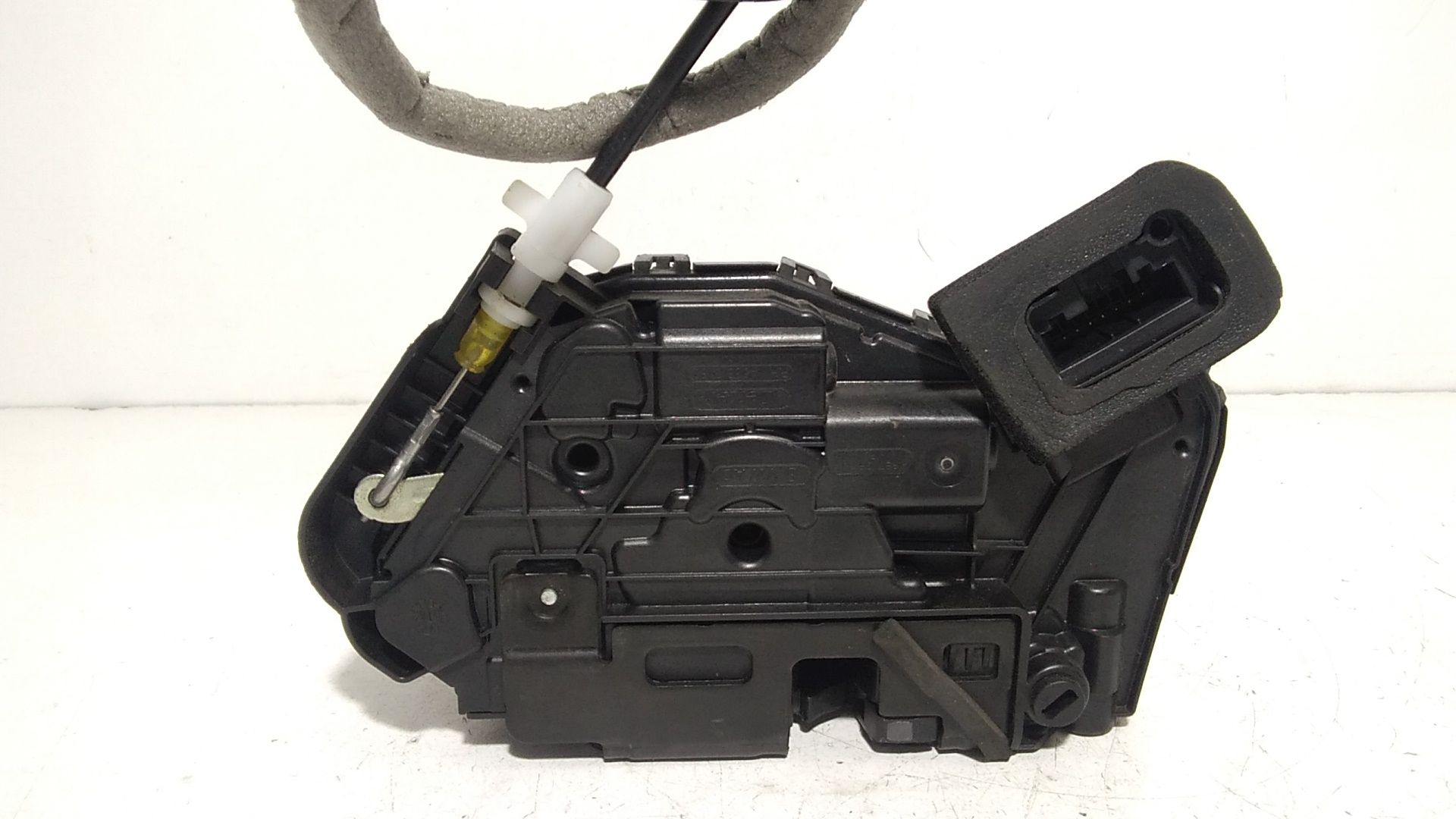 Serratura Porta Post. Destro 10A839016 Usato