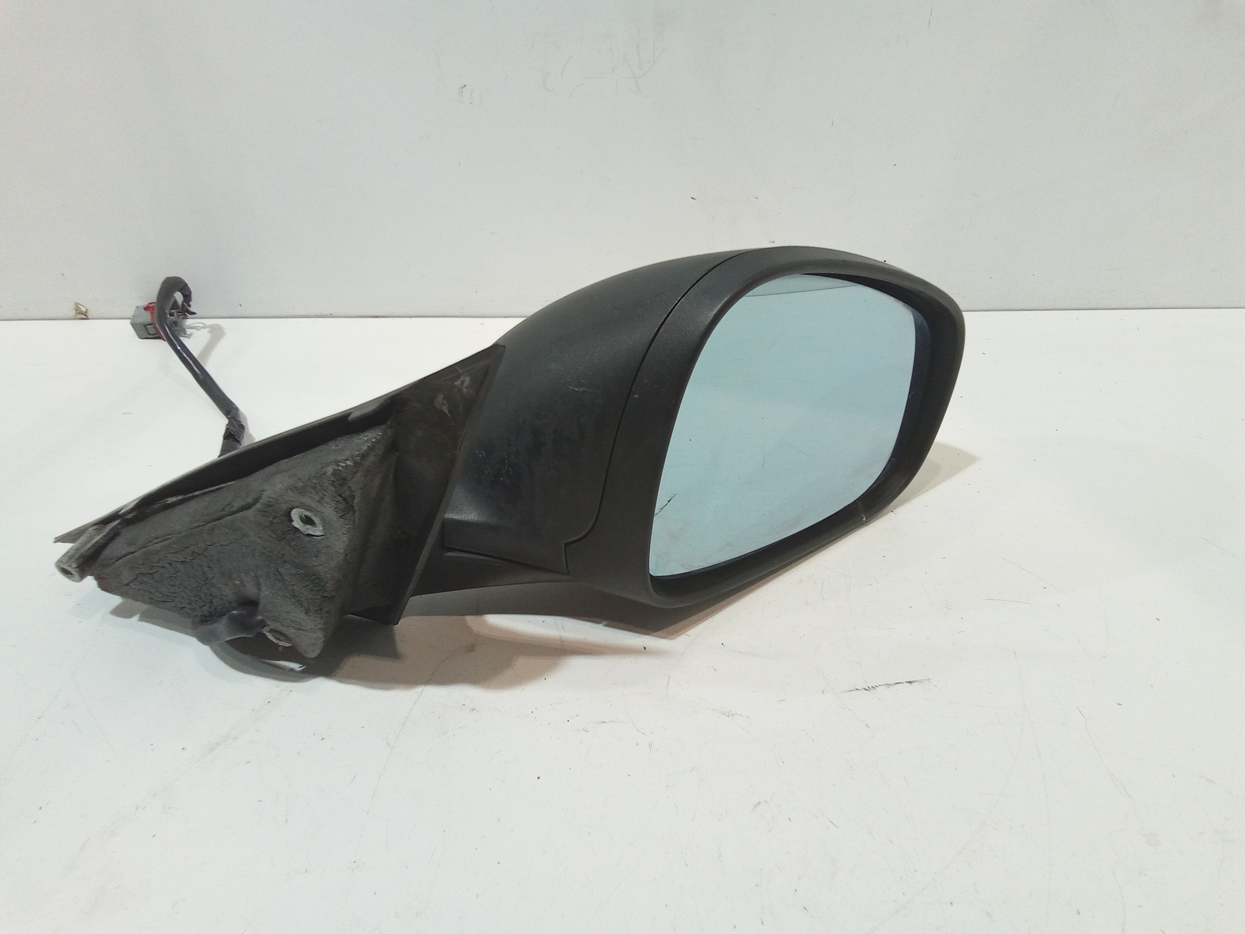 Retrovisore Est. Destro Usato