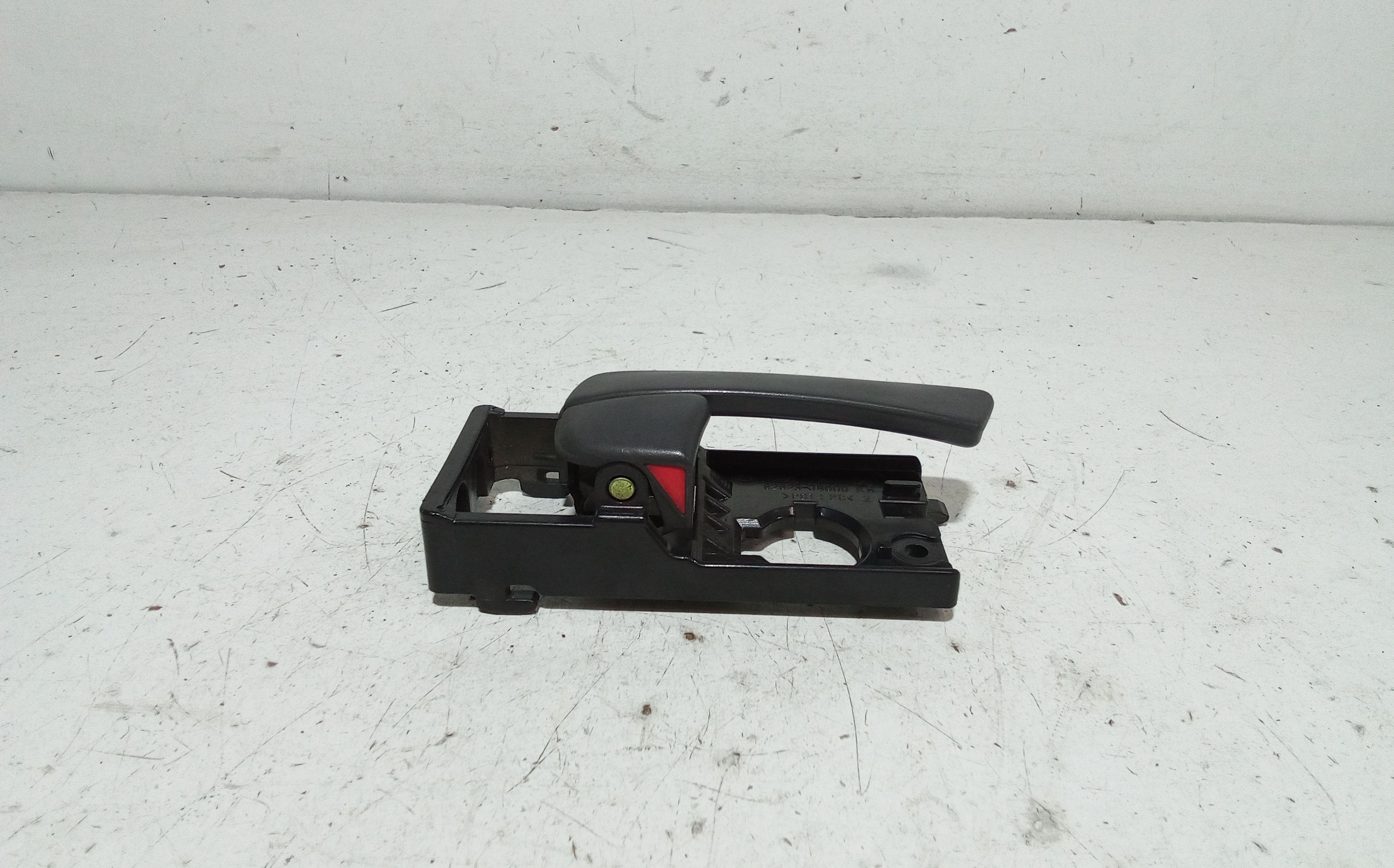 Maniglia Int. Apertura Porta Ant. Destro Usato