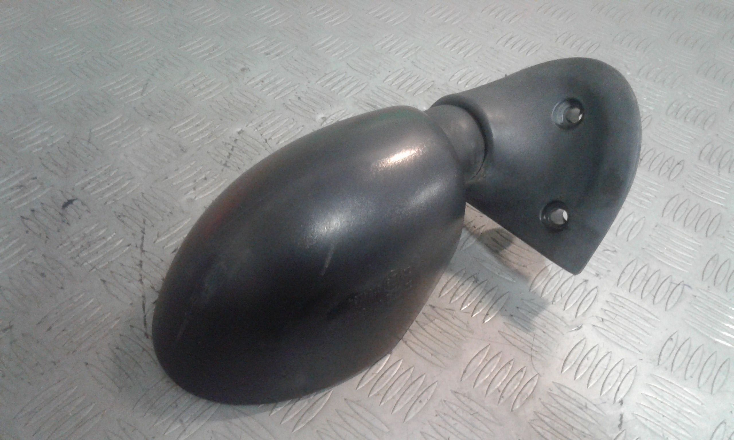 Retrovisore Est. Destro 7701207794 Usato