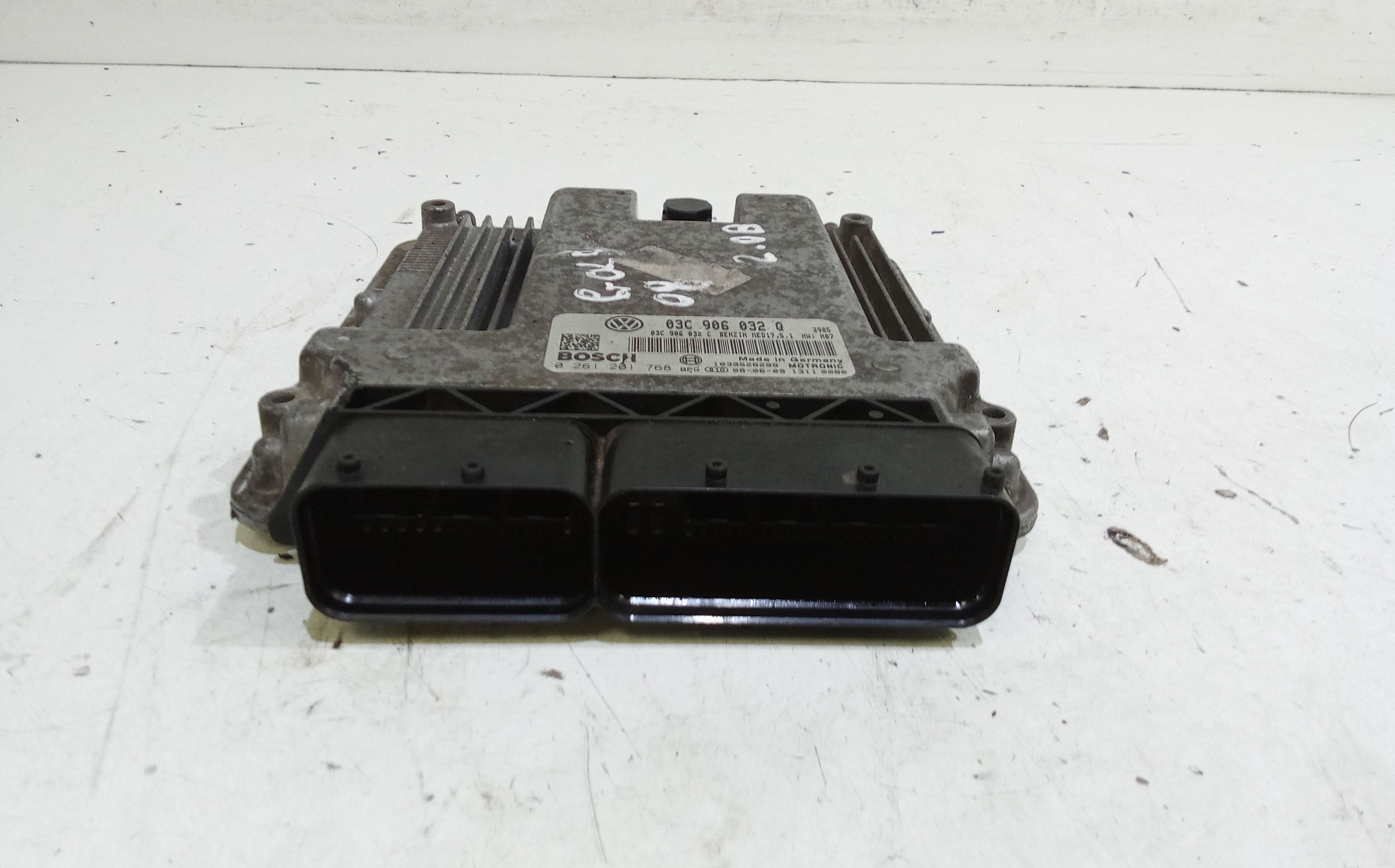 Centralina Iniezione 06A906033GG Usato