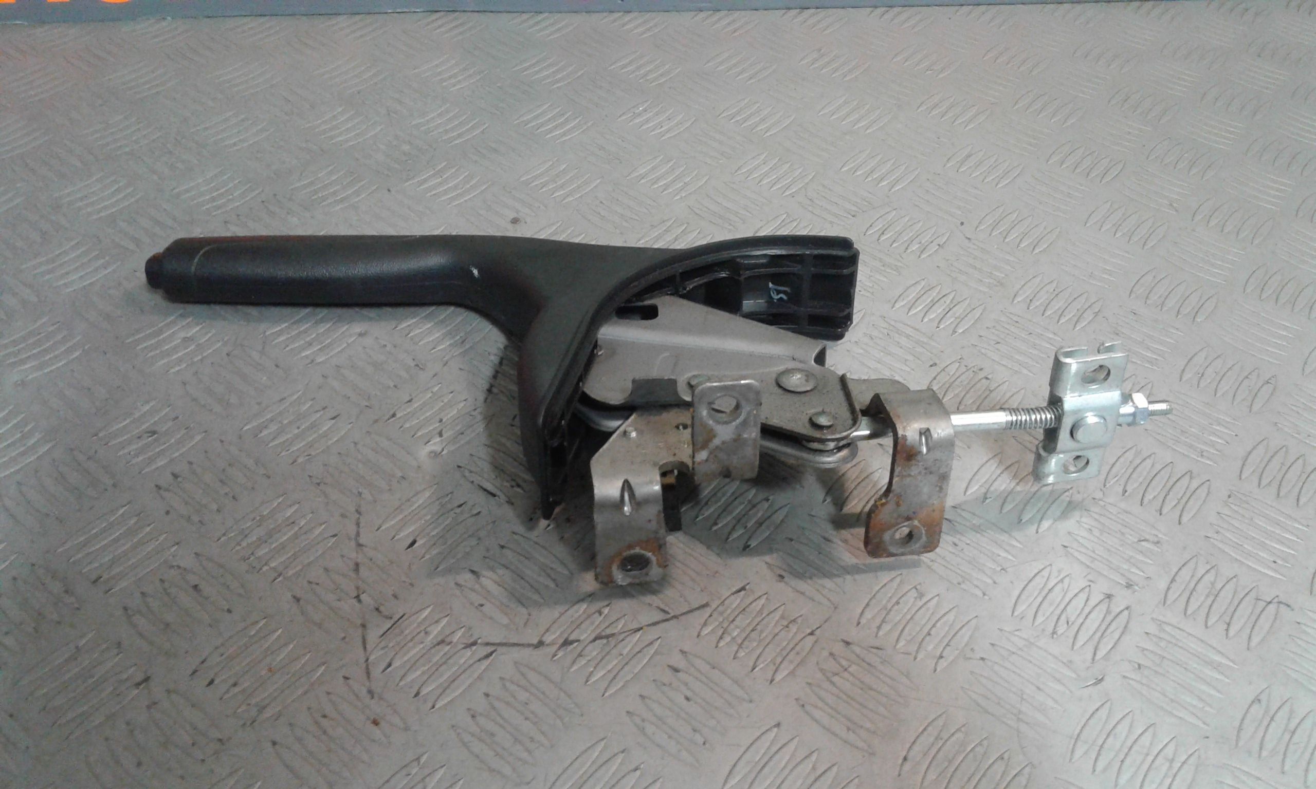 Leva Freno Stazionamento 597100X000GA Usato