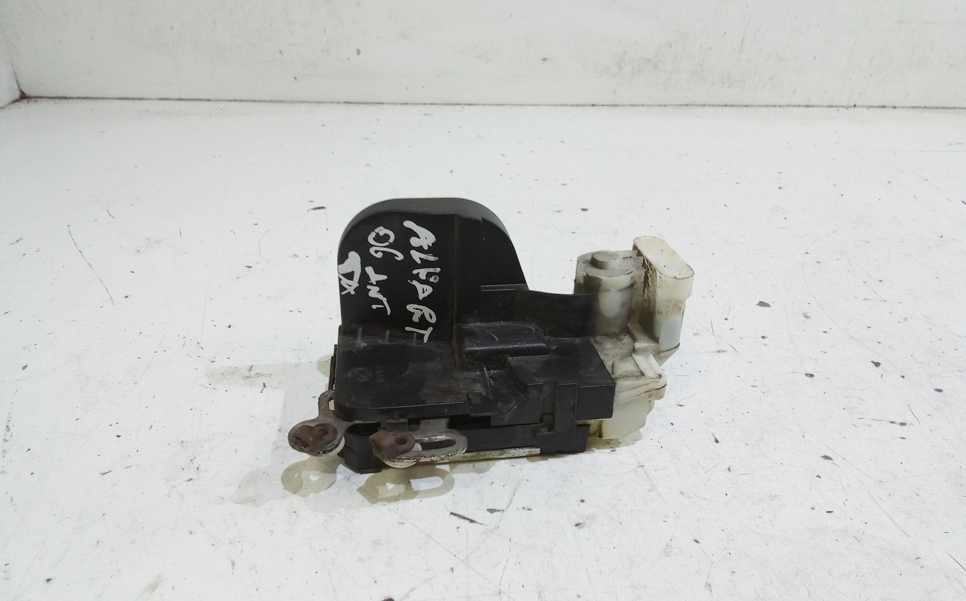 Serratura Porta Ant. Destro 46800415 Usato