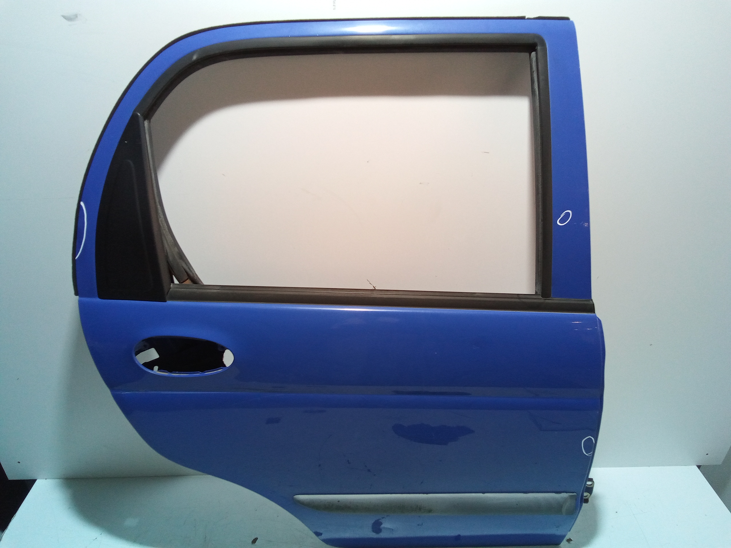 Porta Post. Destro 96562534 Usato