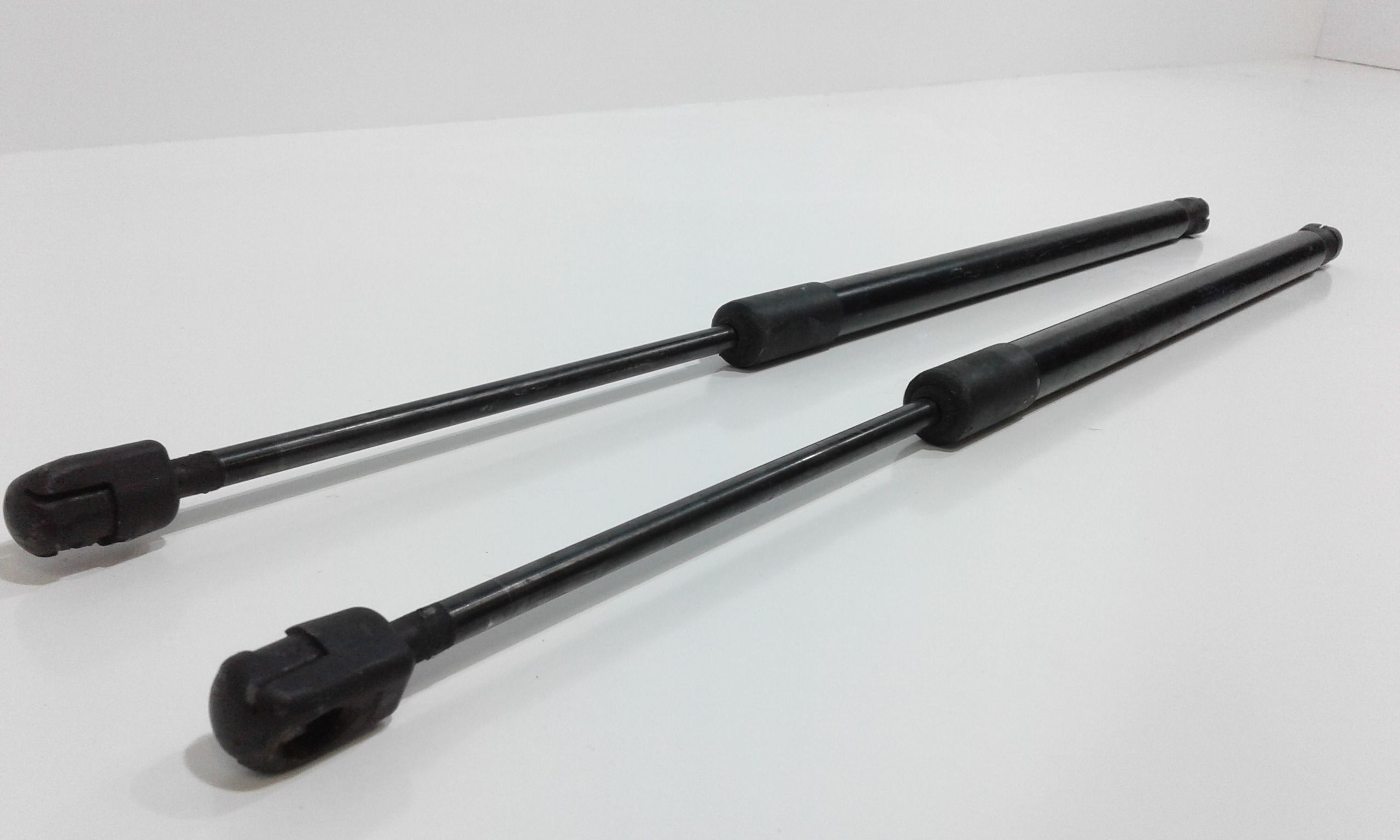 Cerniera Cofano Post. Destro Usato