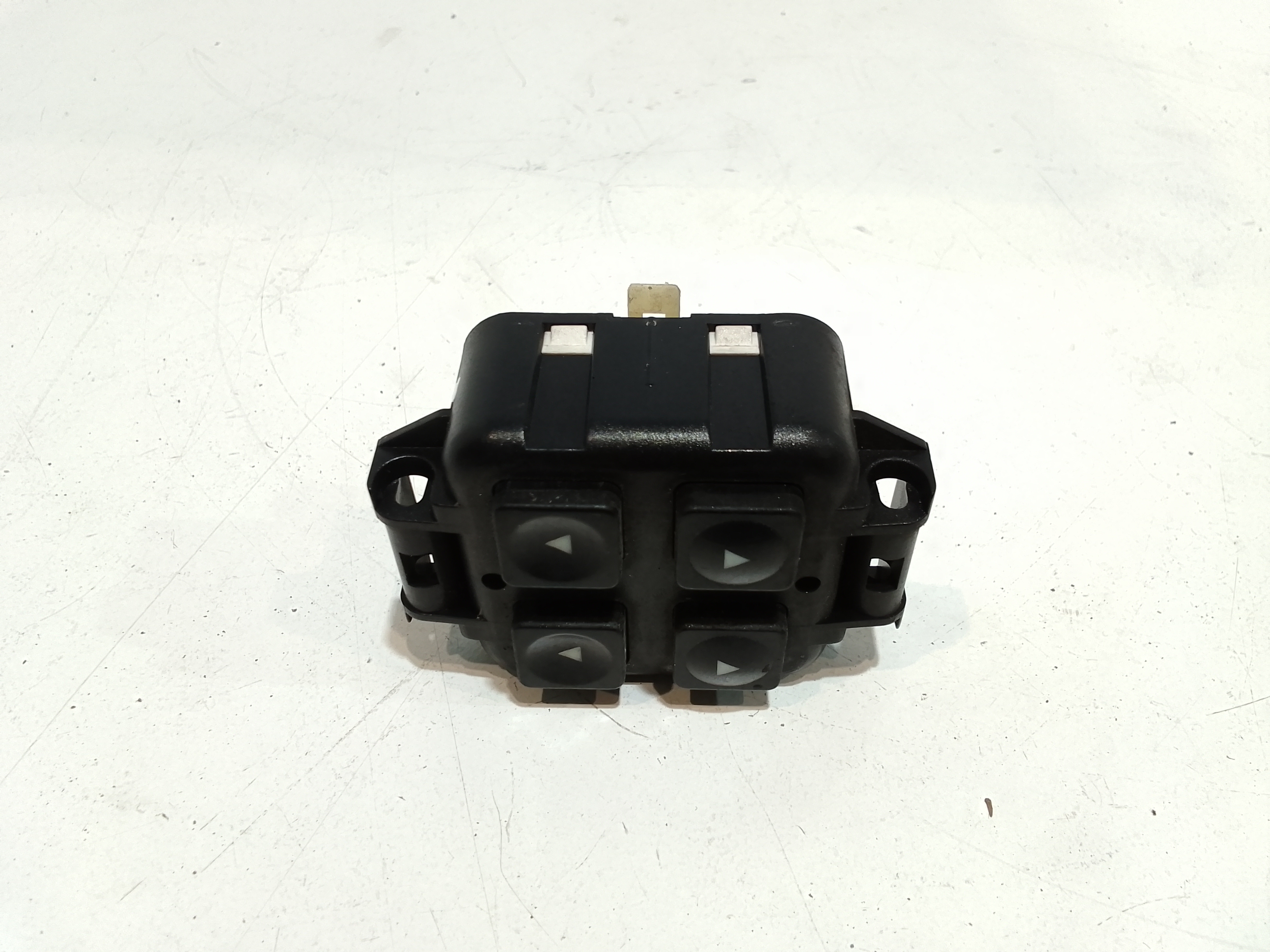 Interruttore Alzacristalli Porta Ant. Sinistro Usato