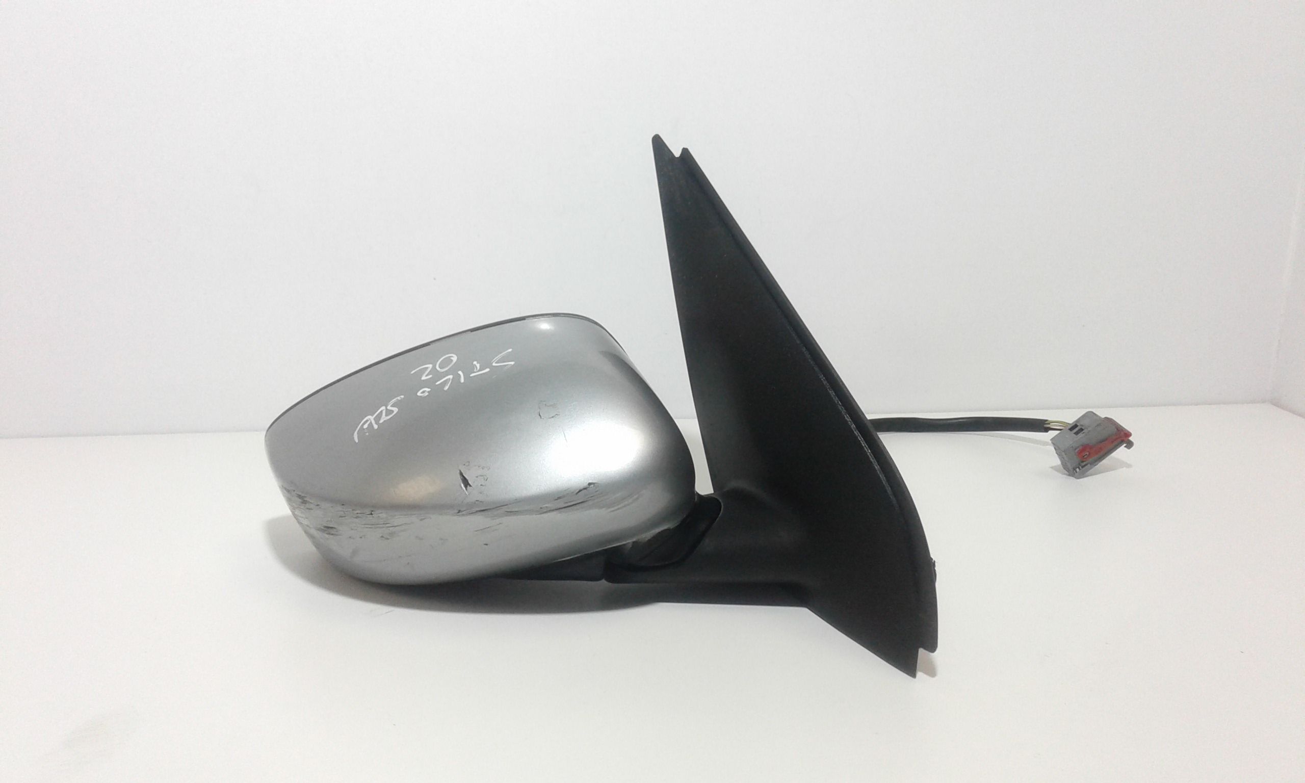 Retrovisore Est. Destro Usato