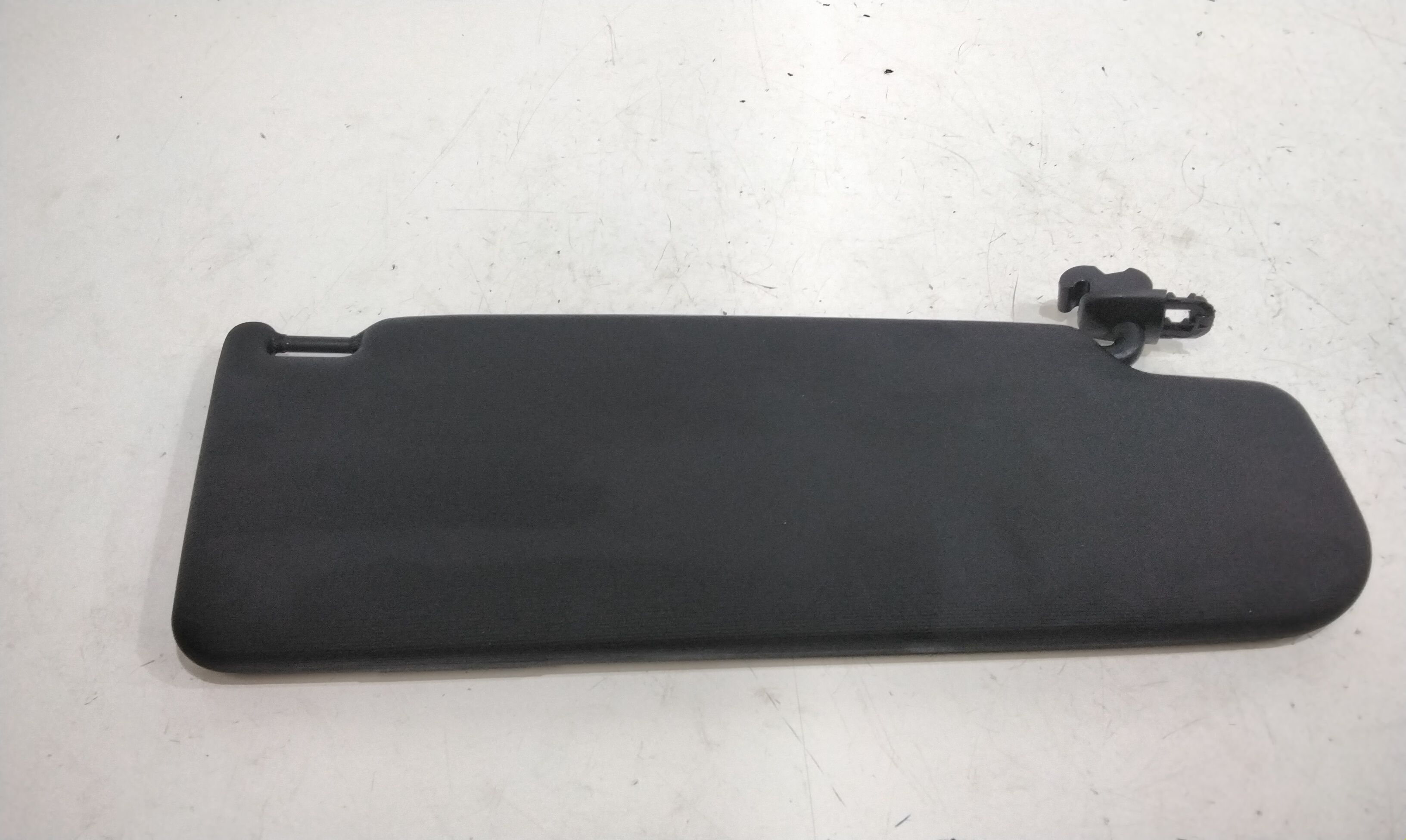 Aletta Parasole Parabrezza Destro 6RF857552C2F4 Usato