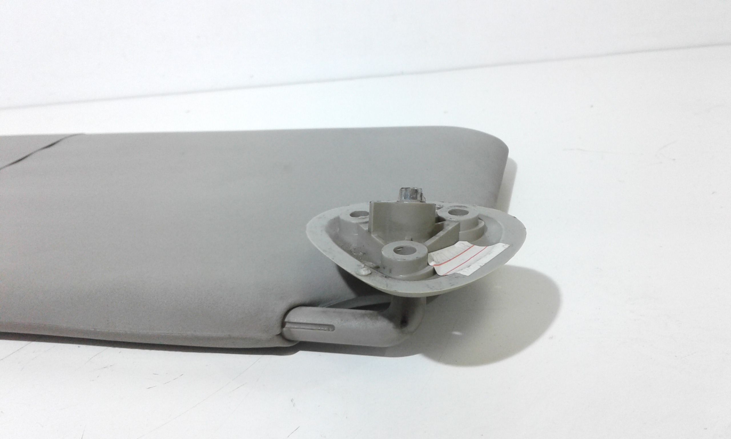 Aletta Parasole Parabrezza Sinistro 1370962 Usato