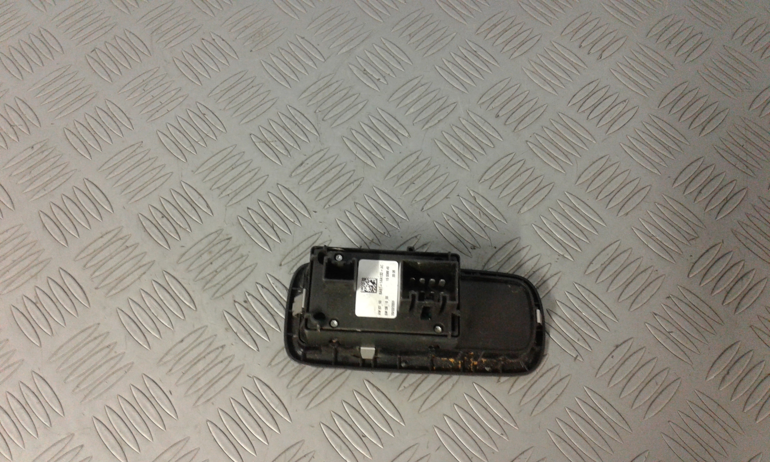 Interruttore Alzacristalli Porta Ant. Sinistro Usato