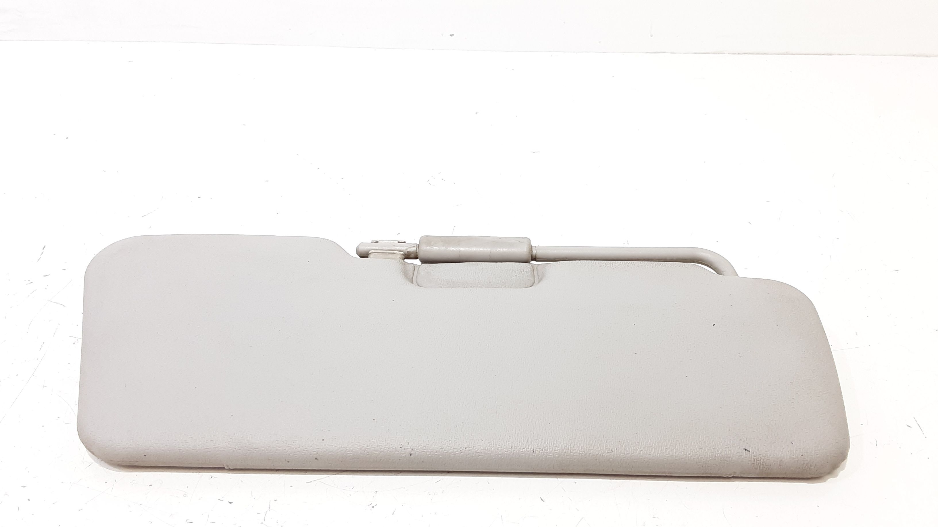 Aletta Parasole Parabrezza Sinistro 735244330 Usato