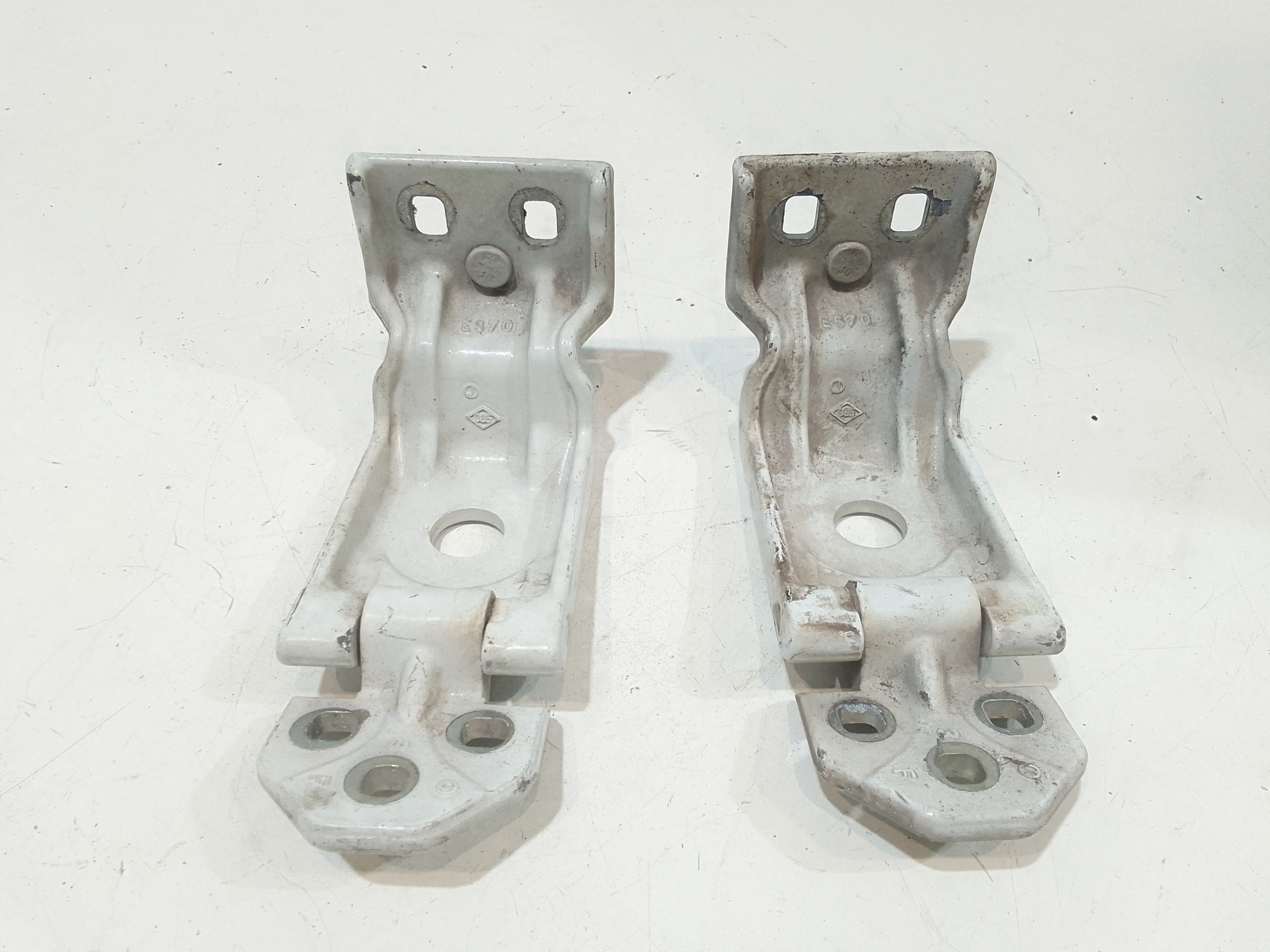 Cerniera Porta Ant. Destro,cerniera Porta Ant.sinistro, Cerniera Porta Post. Destro, Cerniera Porta Post. Sinistro Usato