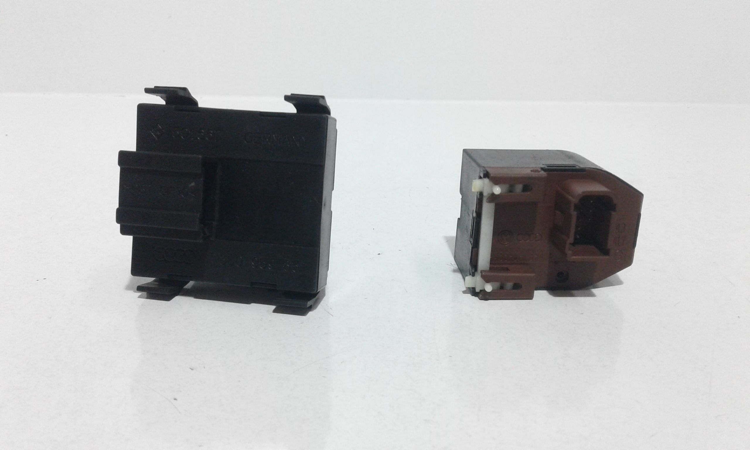 Interruttore Alzacristalli Porta Ant. Sinistro Usato