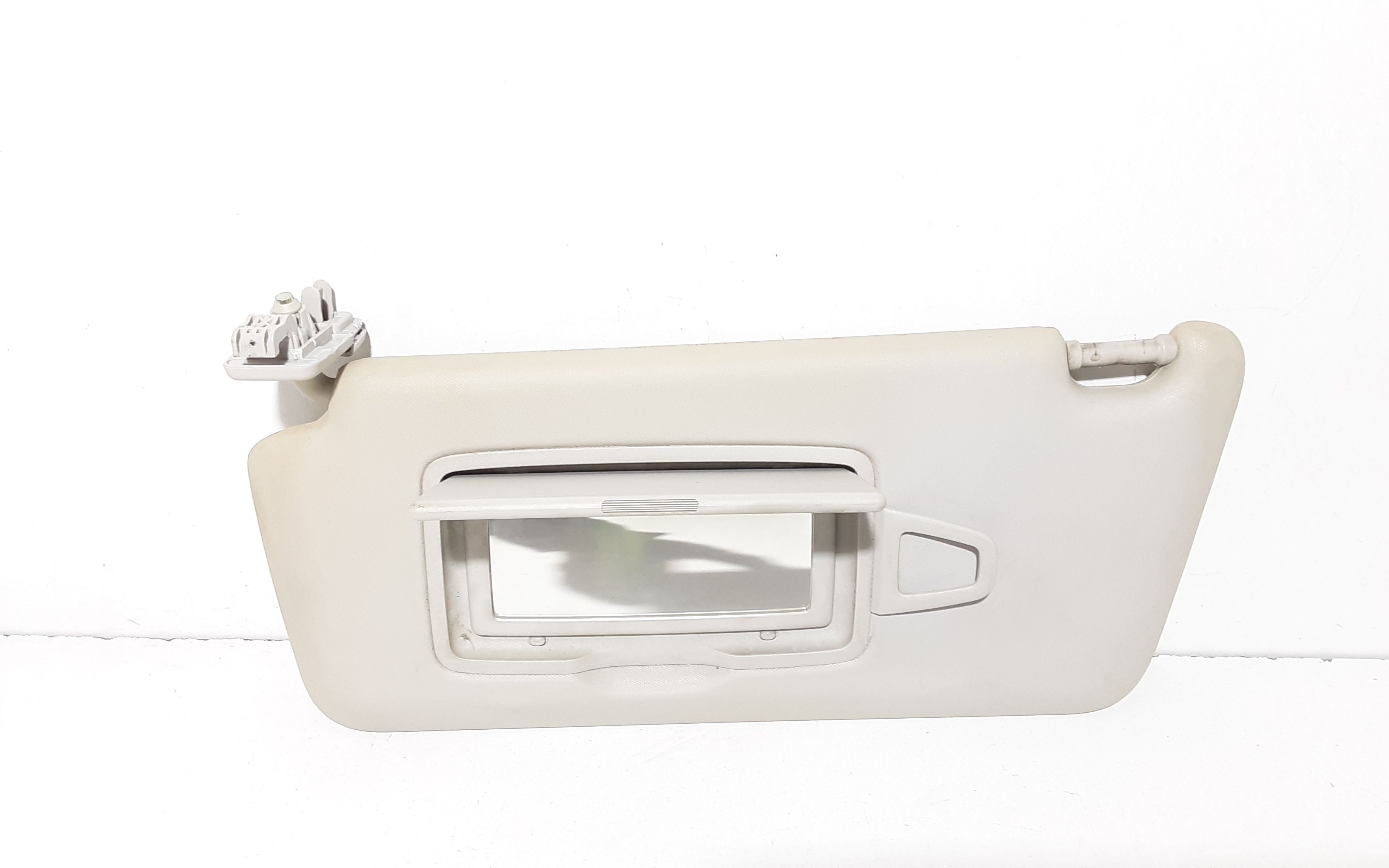 Aletta Parasole Parabrezza Sinistro A17681011009H43 Usato