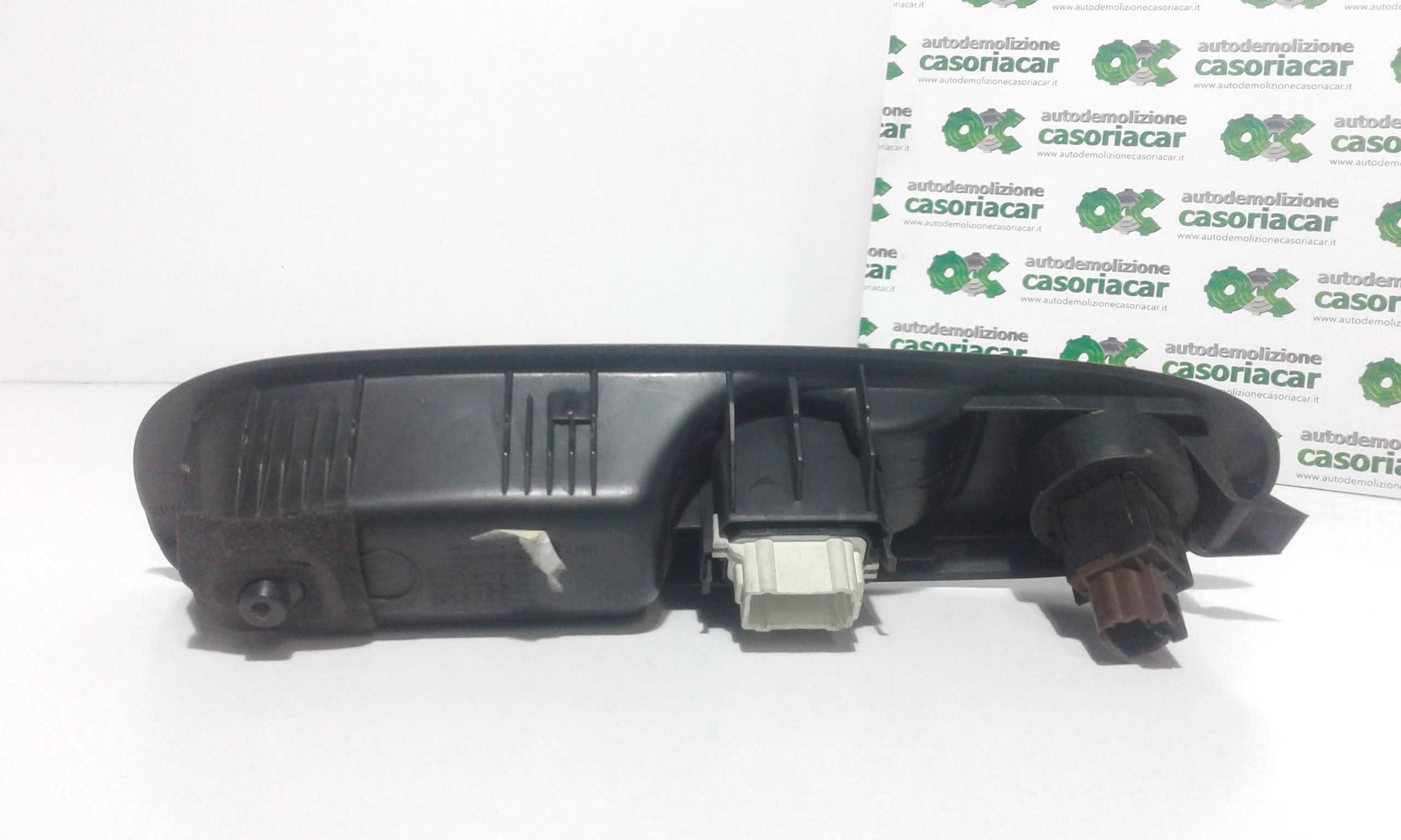 Interruttore Alzacristalli Porta Ant. Destro Usato