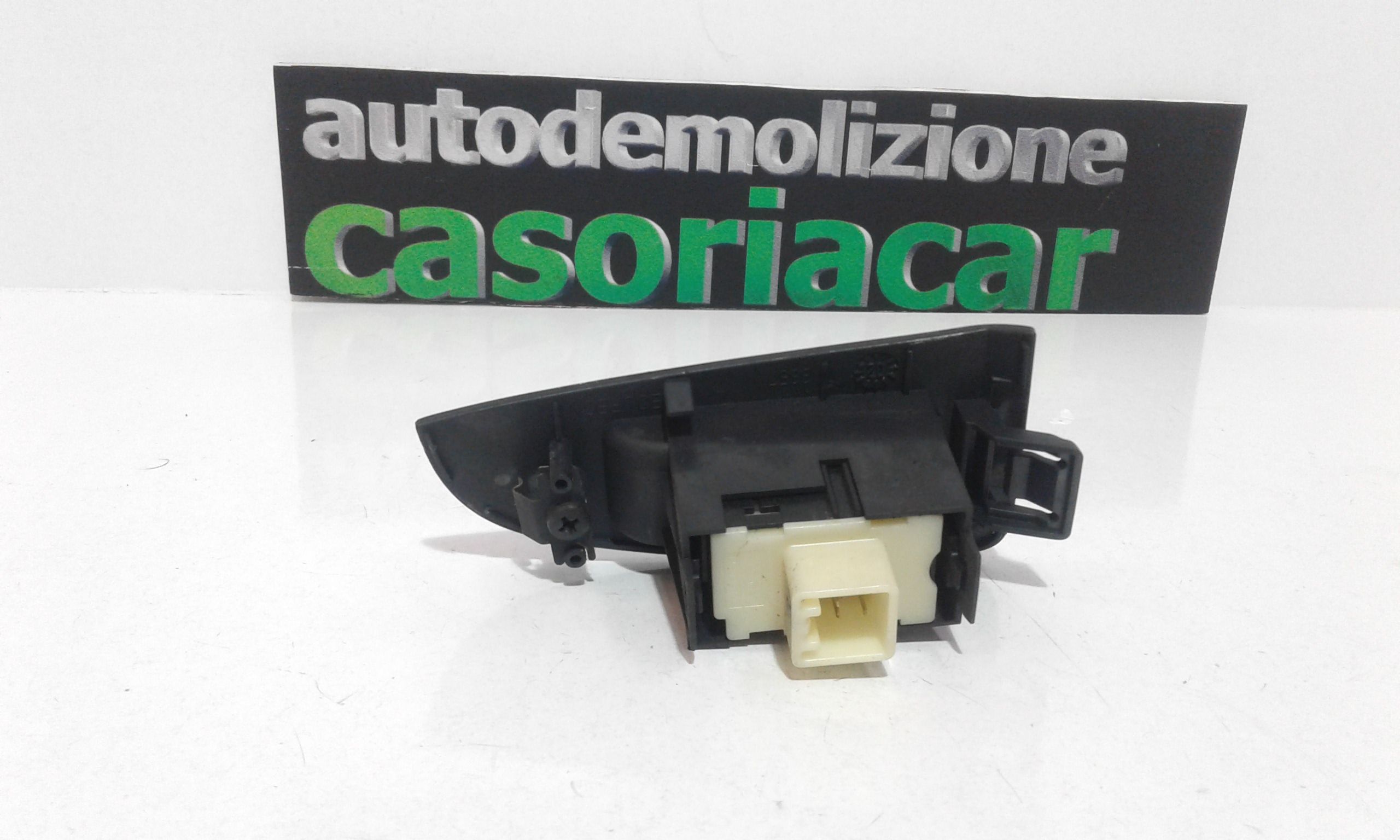 Interruttore Alzacristalli Porta Ant. Destro Usato