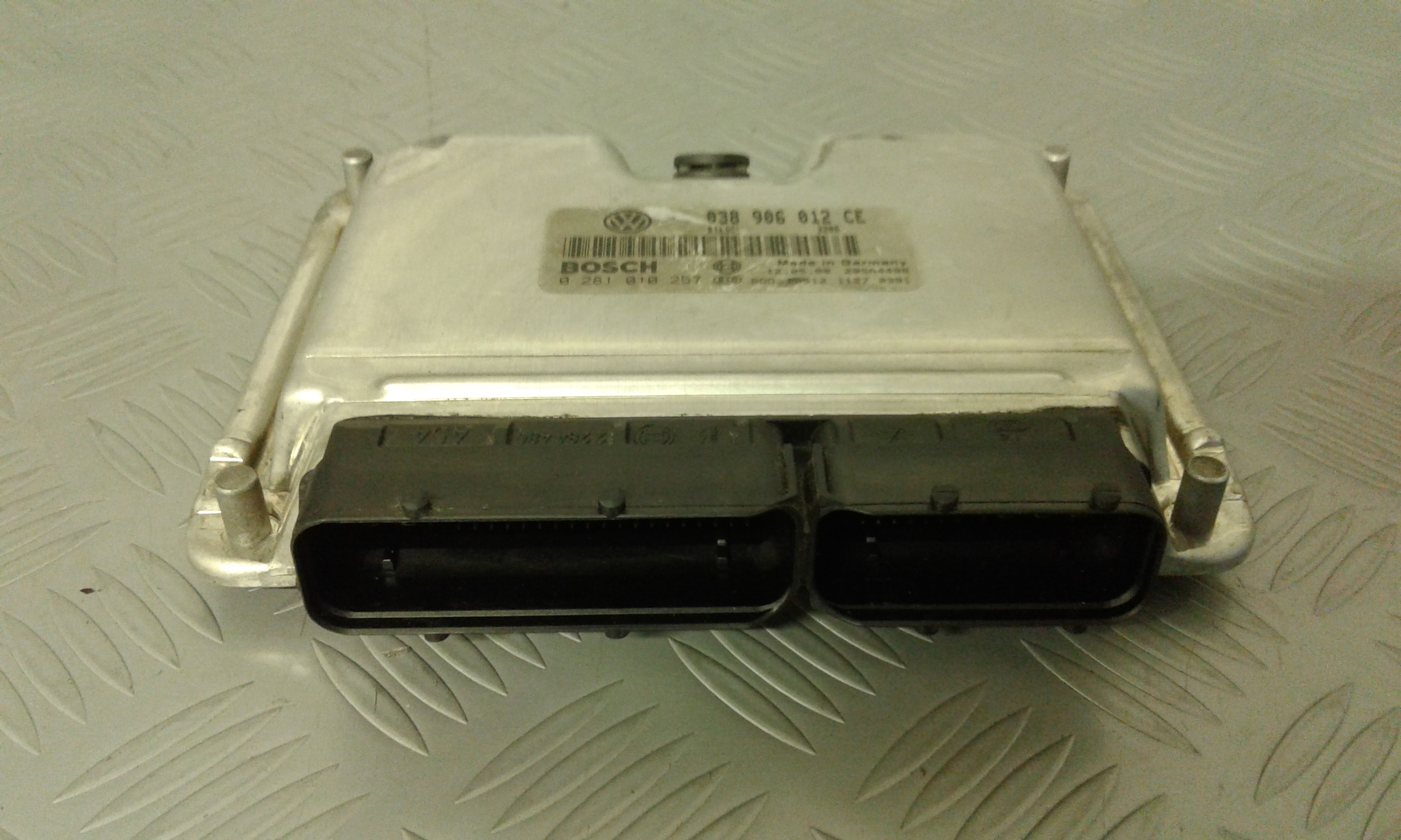 Centralina Iniezione 047906033J Usato