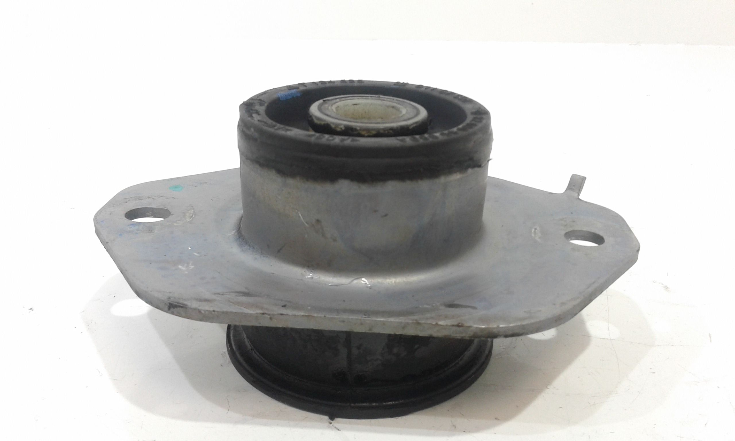 Piastra Alloggiamento Supporto Motore (Con Eventuale Bielletta O Tirante Associato) Usato