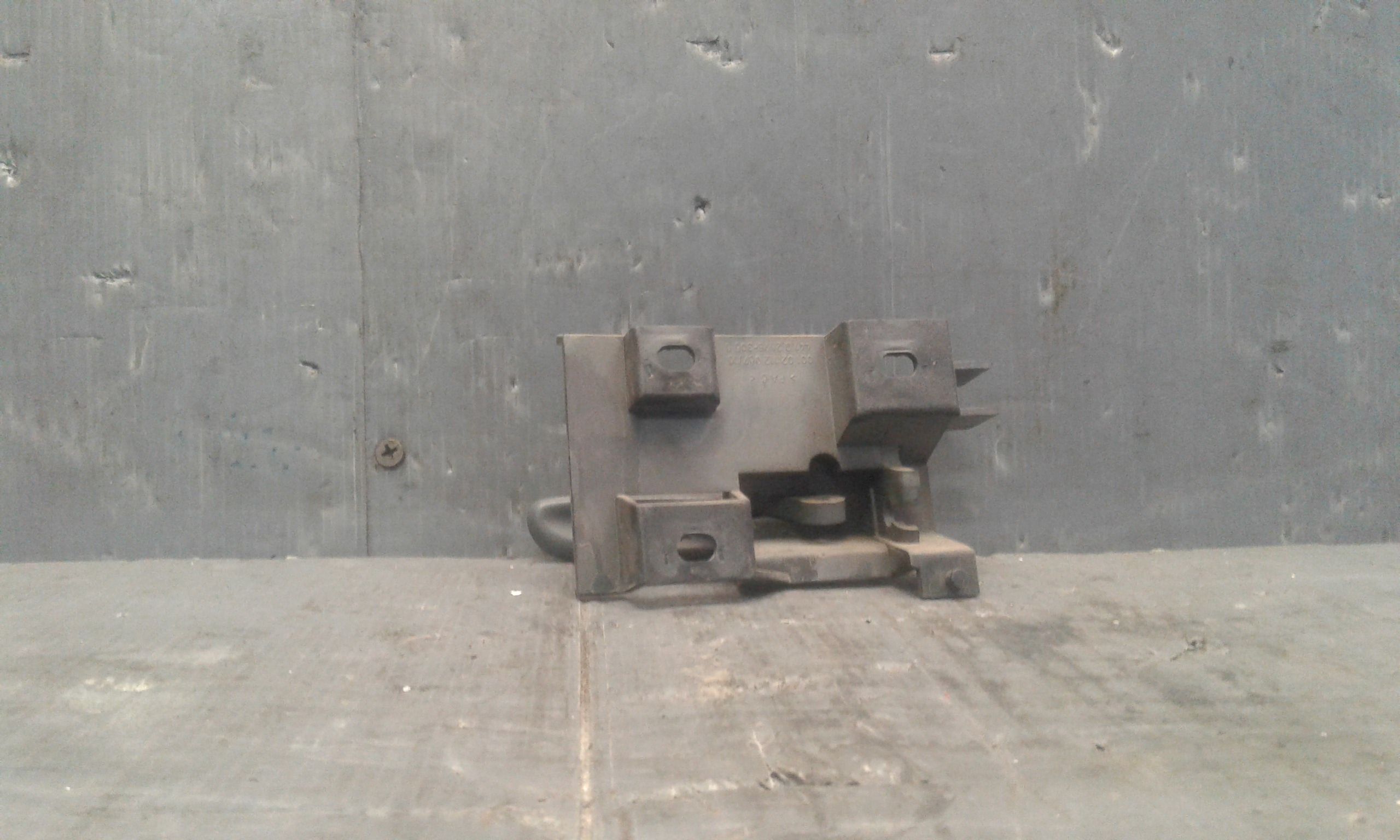 Maniglia Int. Apertura Porta Post. Sinistro 6U08372215SE Usato