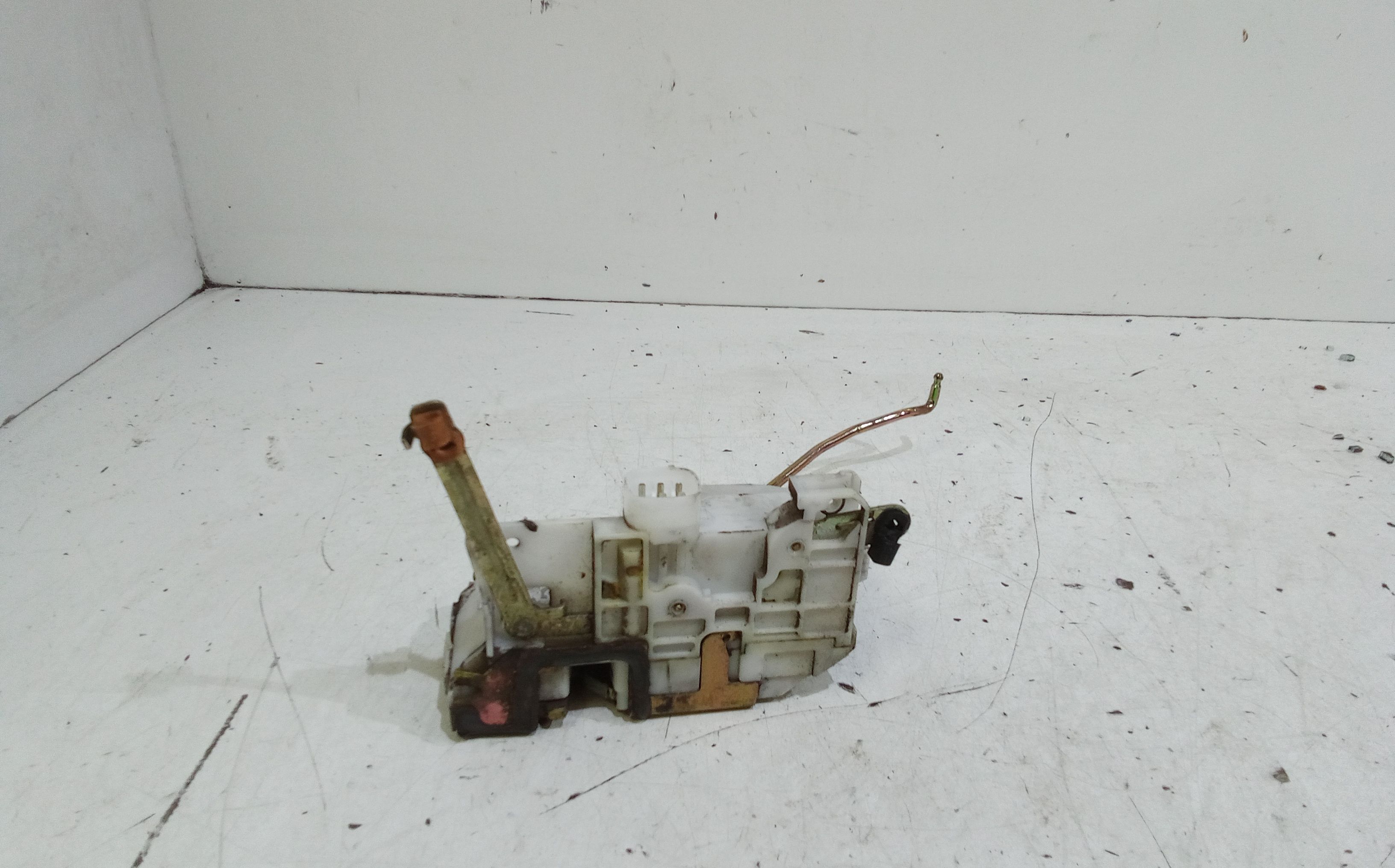 Serratura Porta Ant. Sinistro 6904005081 Usato