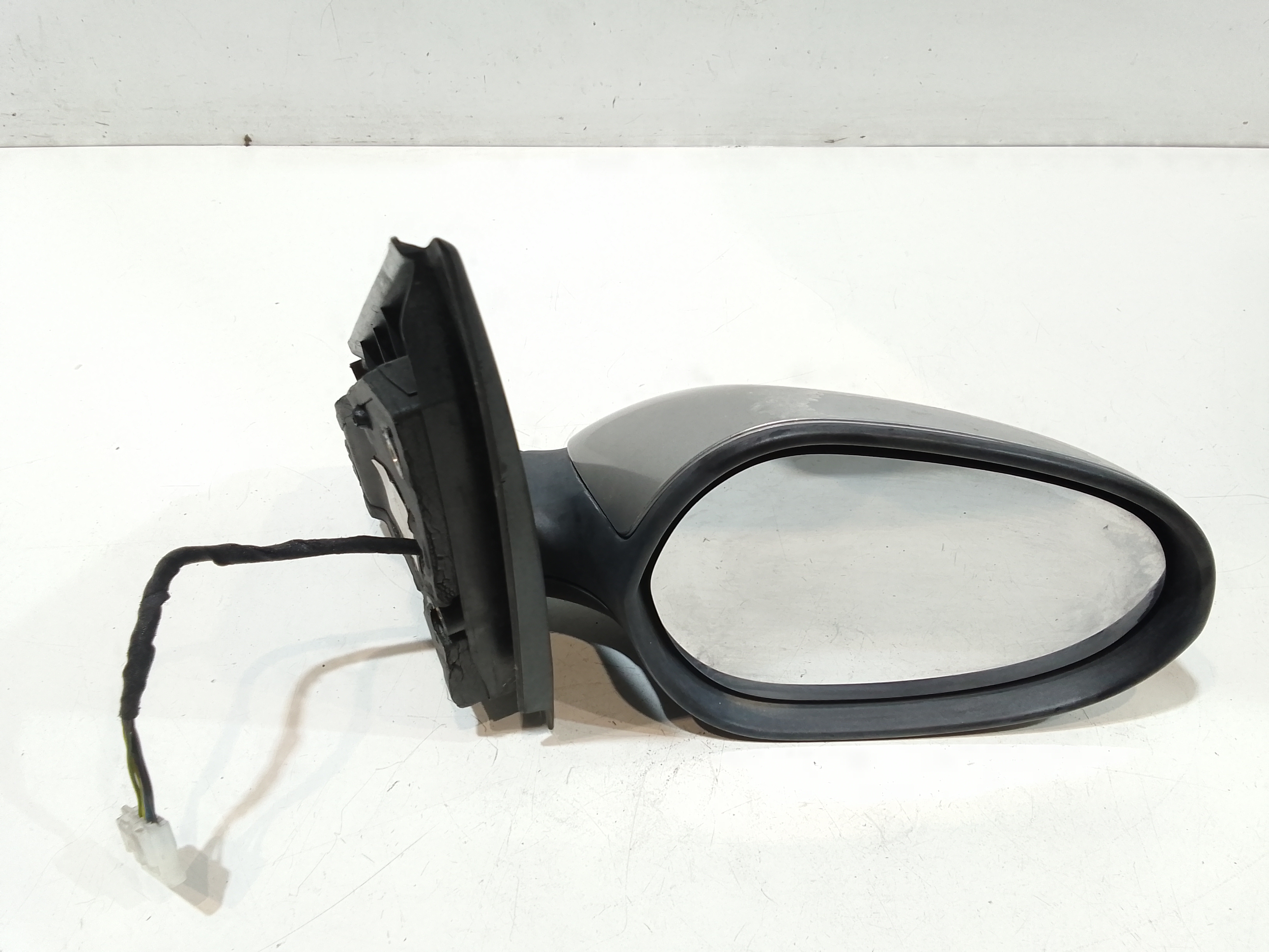 Retrovisore Est. Destro 735345130 Usato