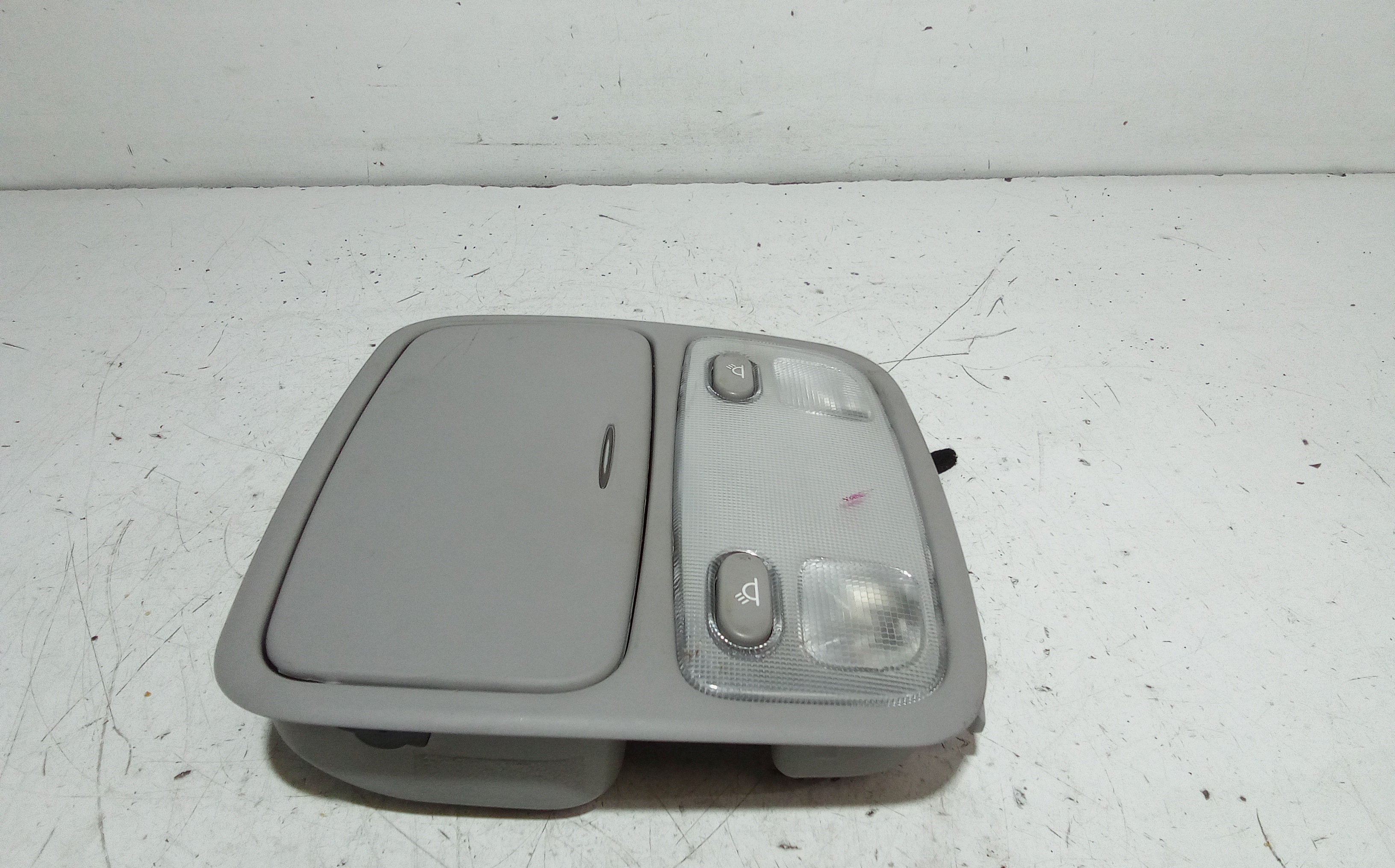 Luce Cortesia Ant. Tetto 928001D000QW Usato