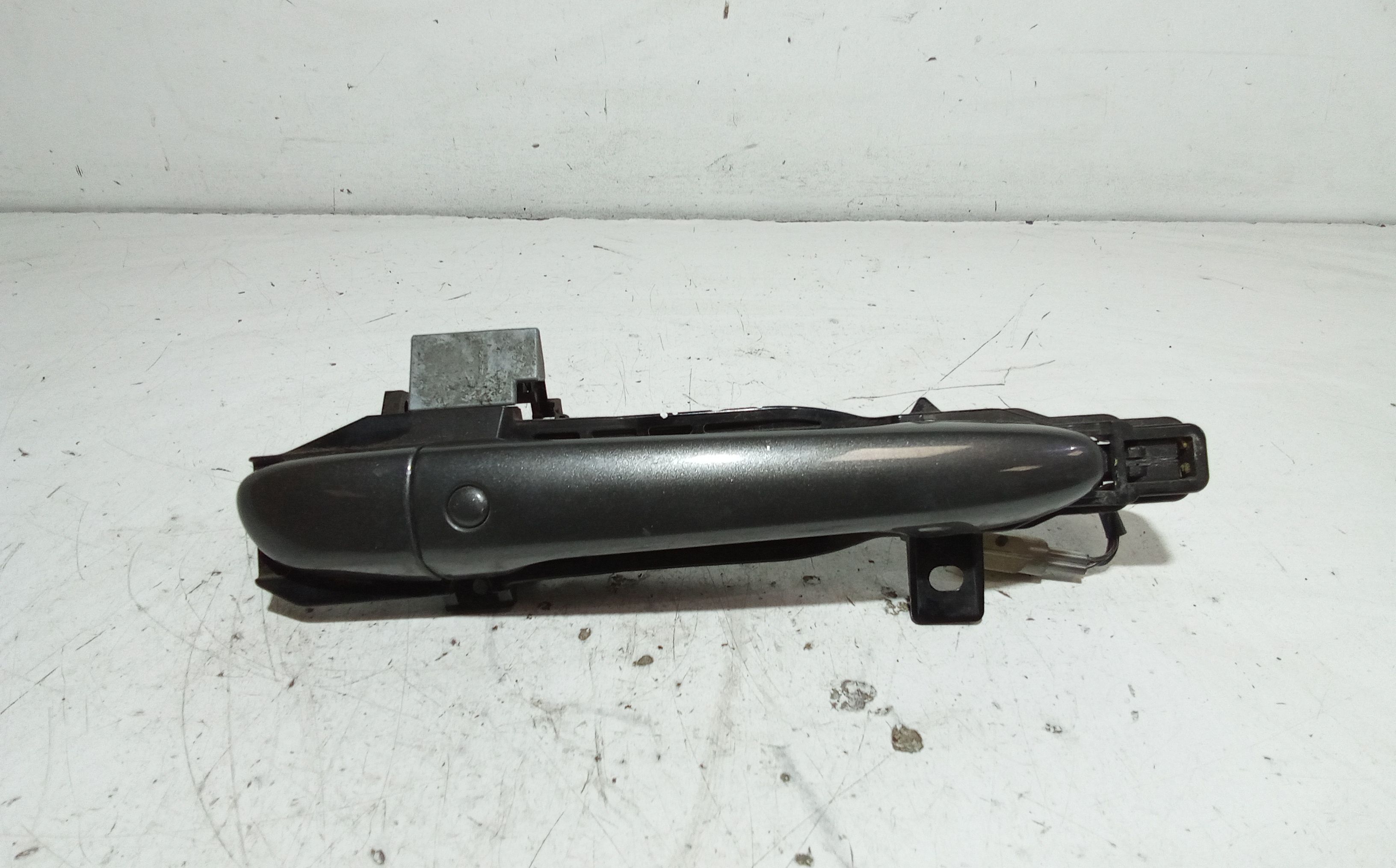 Maniglia Porta Ant. Destro BBM758410A Usato