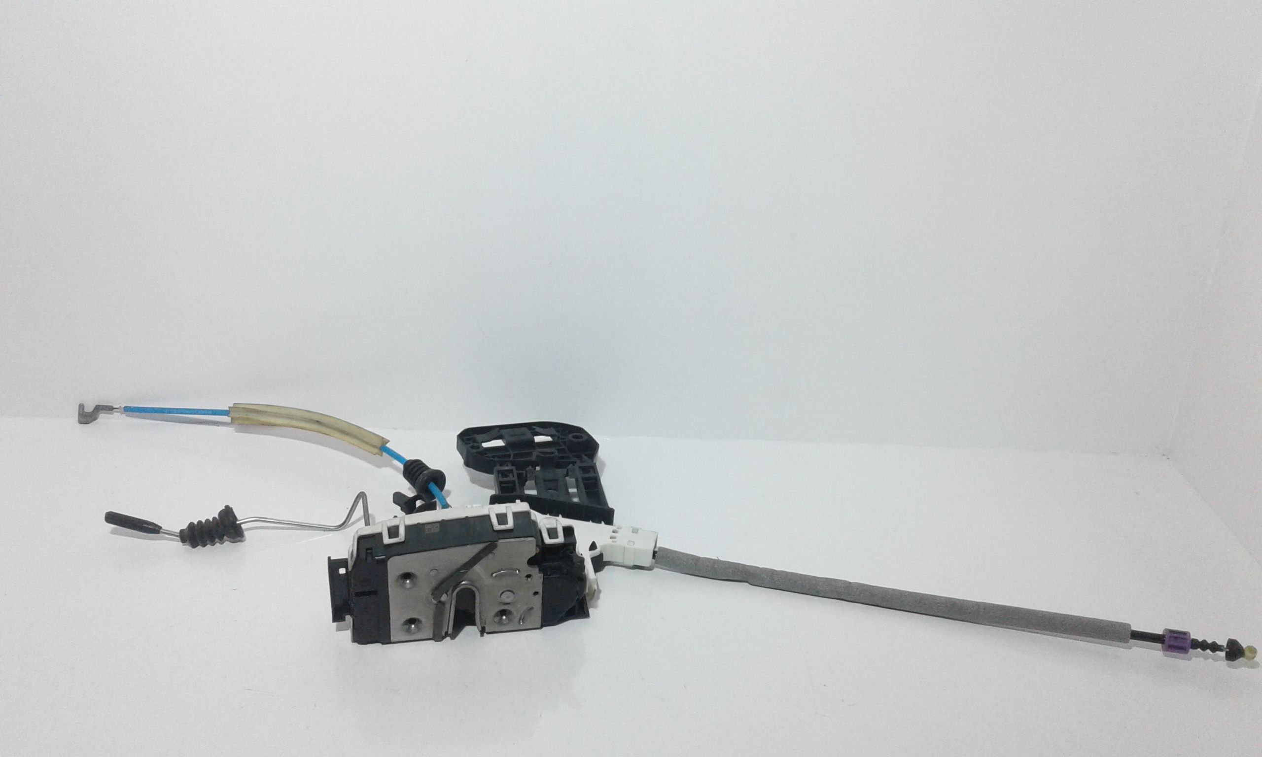 Serratura Porta Post. Destro A2047302835 Usato