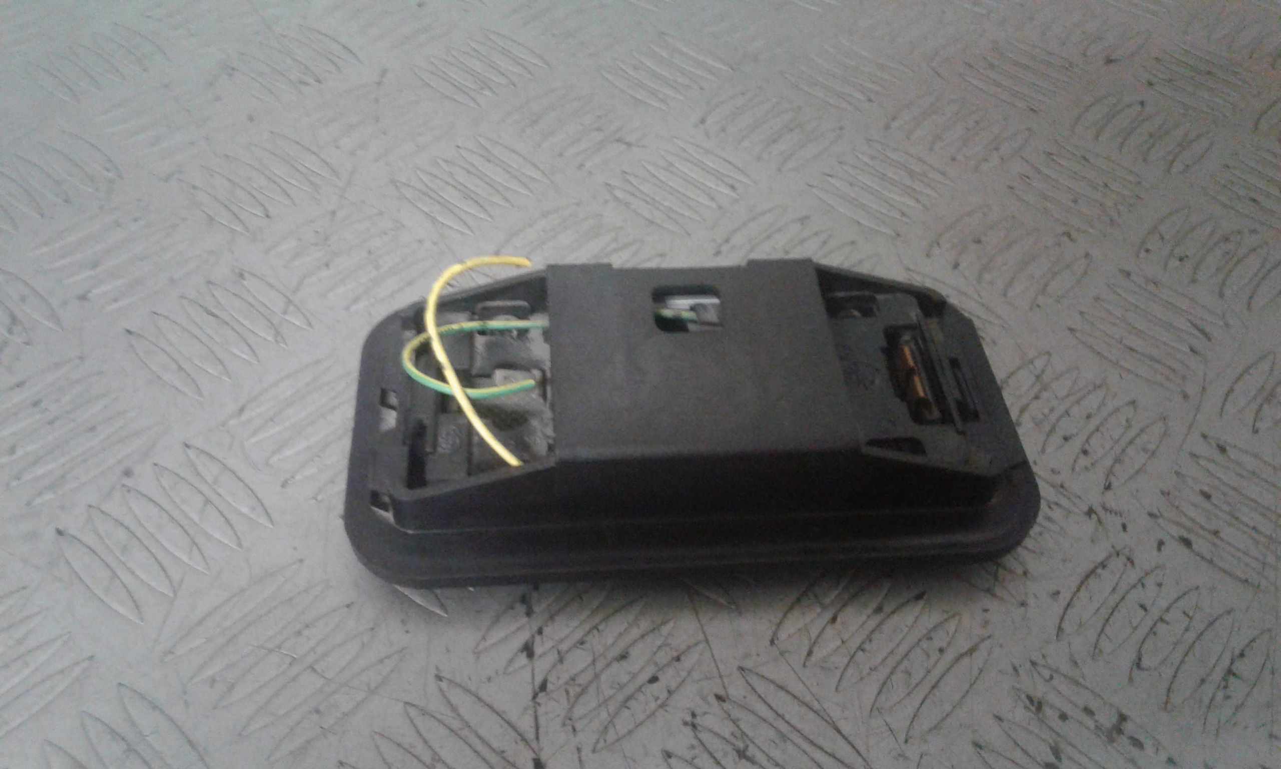 Luce Cortesia Ant. Tetto Usato