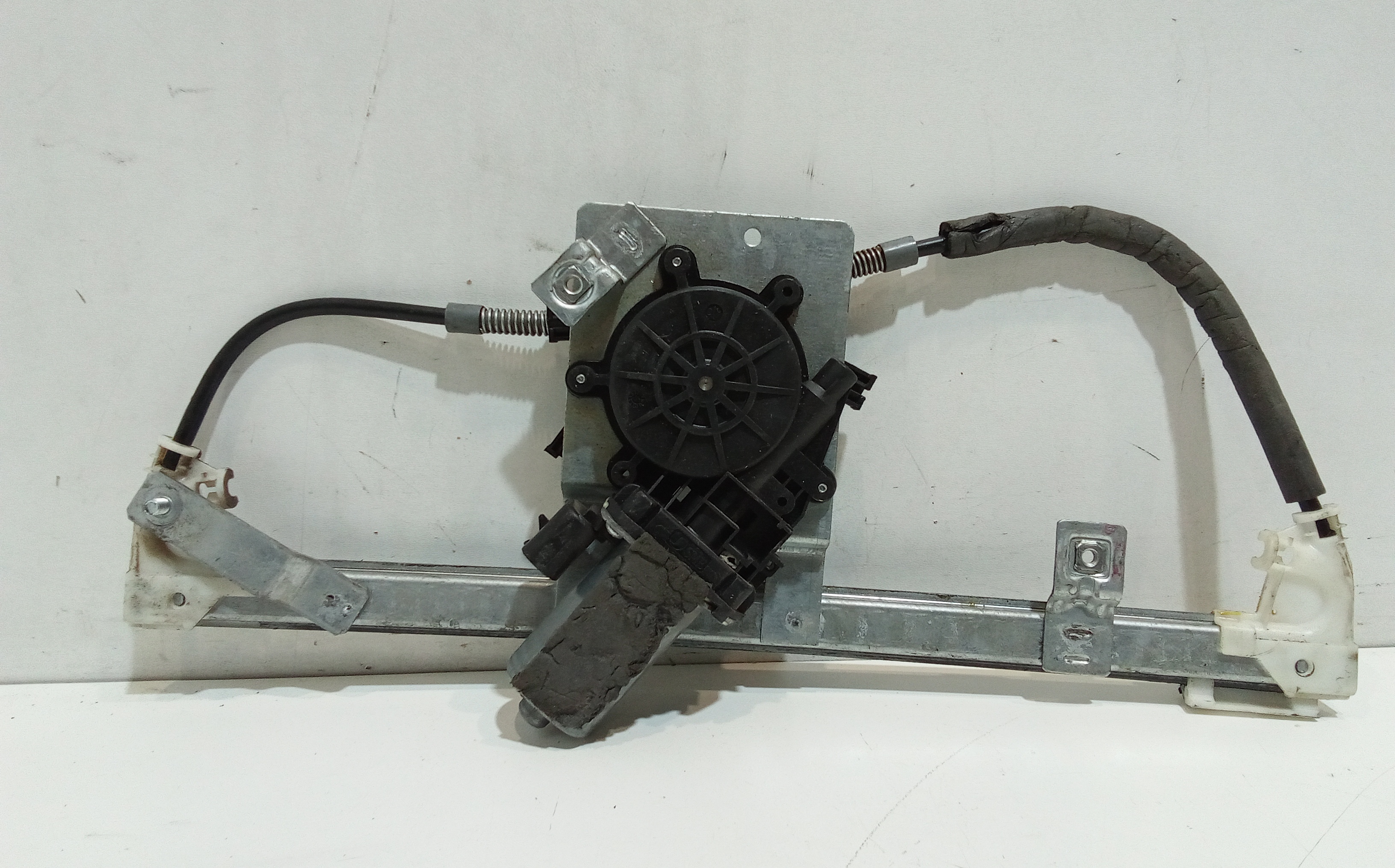 Alzacristallo Porta Ant. Destro Usato