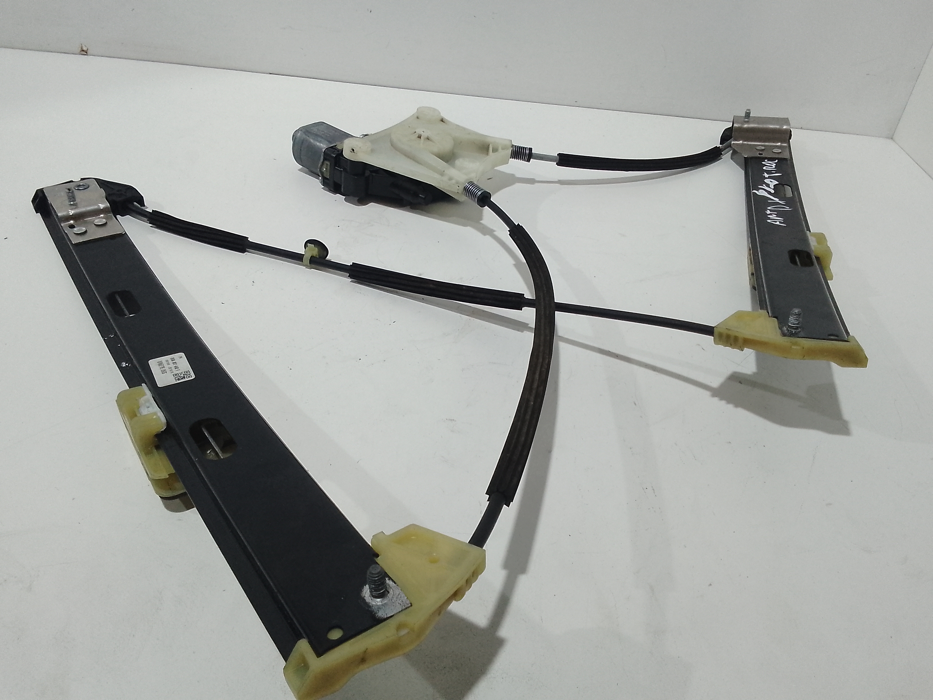 Alzacristallo Porta Ant. Destro Usato