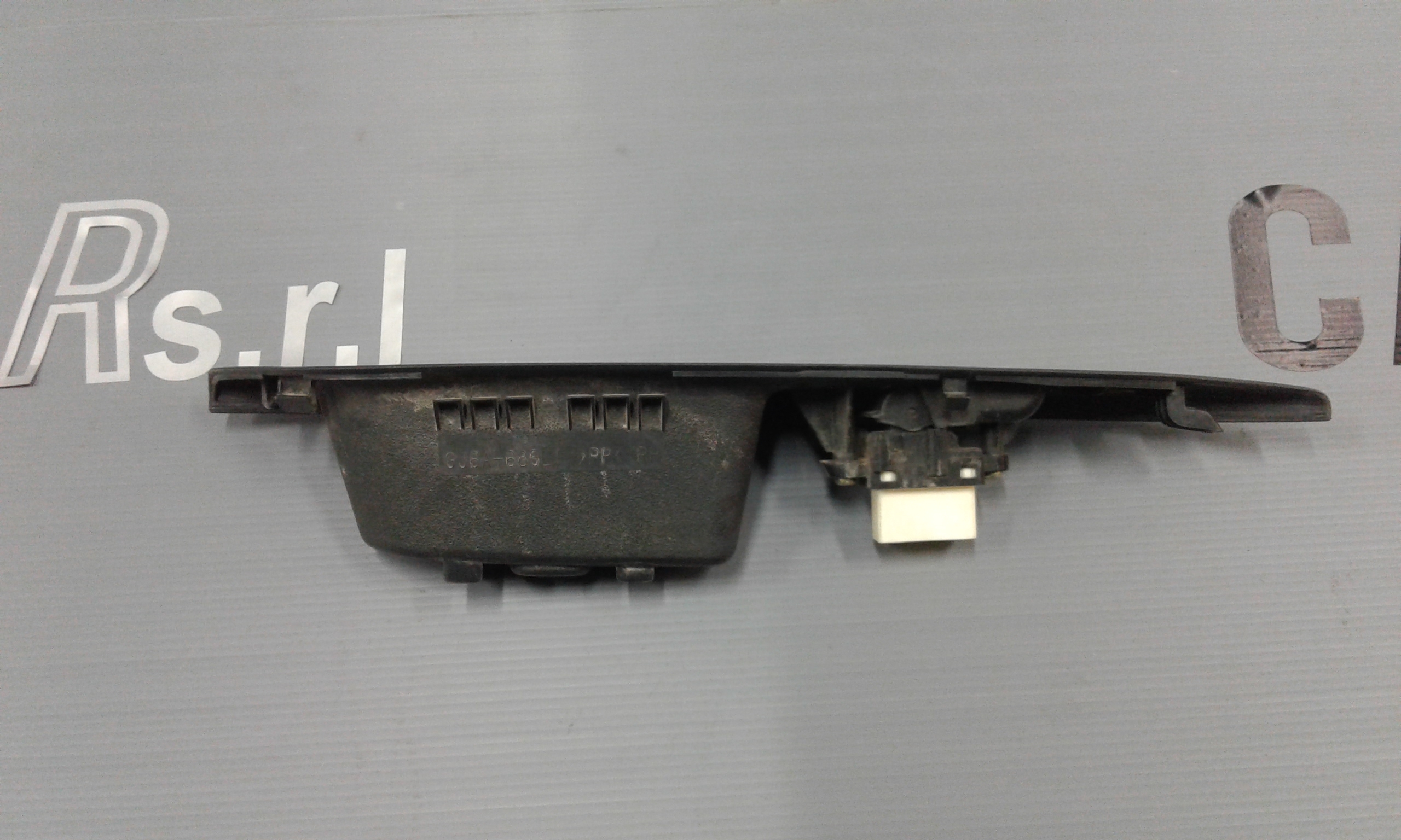 Interruttore Alzacristalli Porta Post. Destro GE4T66370A Usato