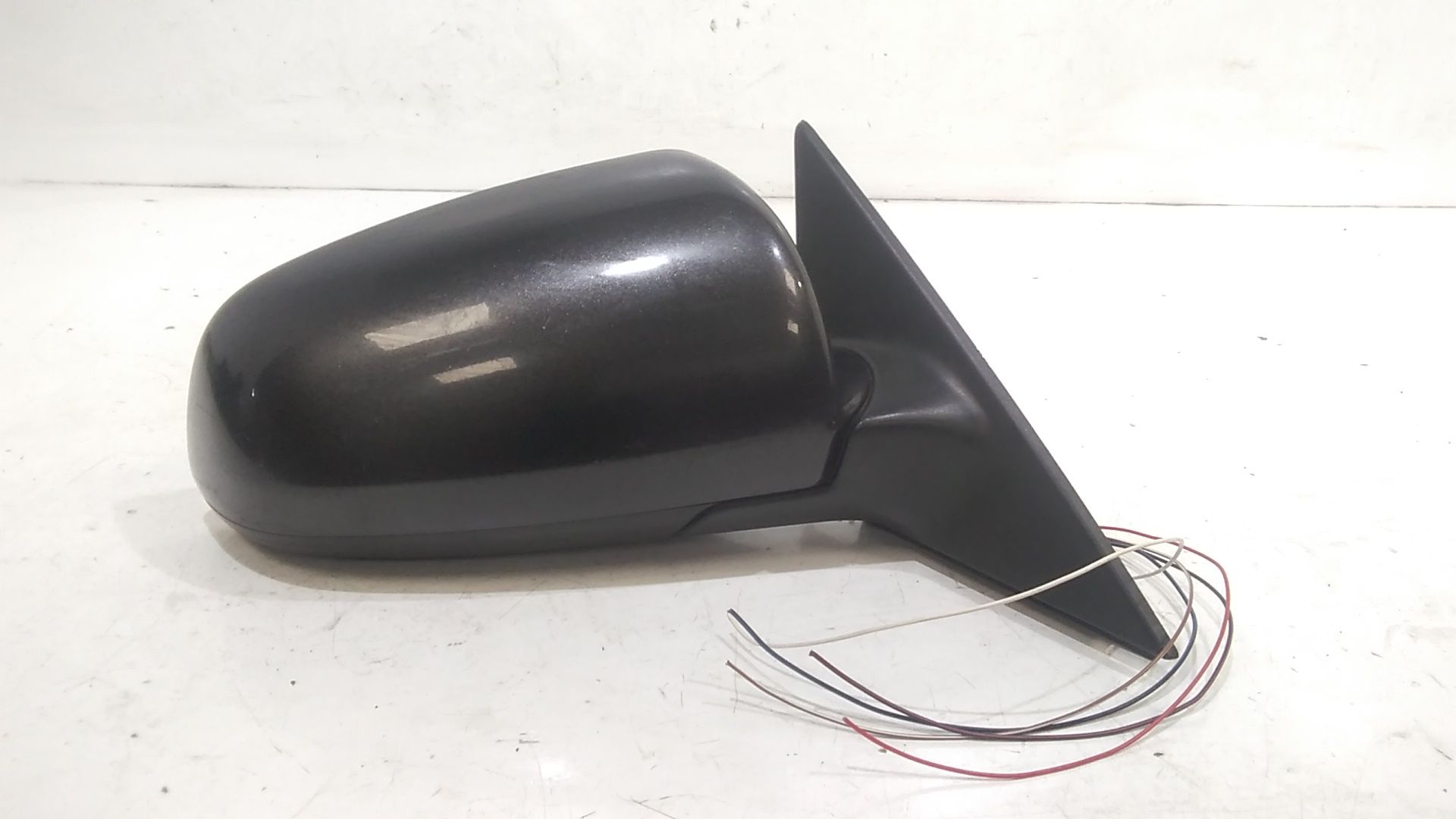 Retrovisore Est. Destro Usato