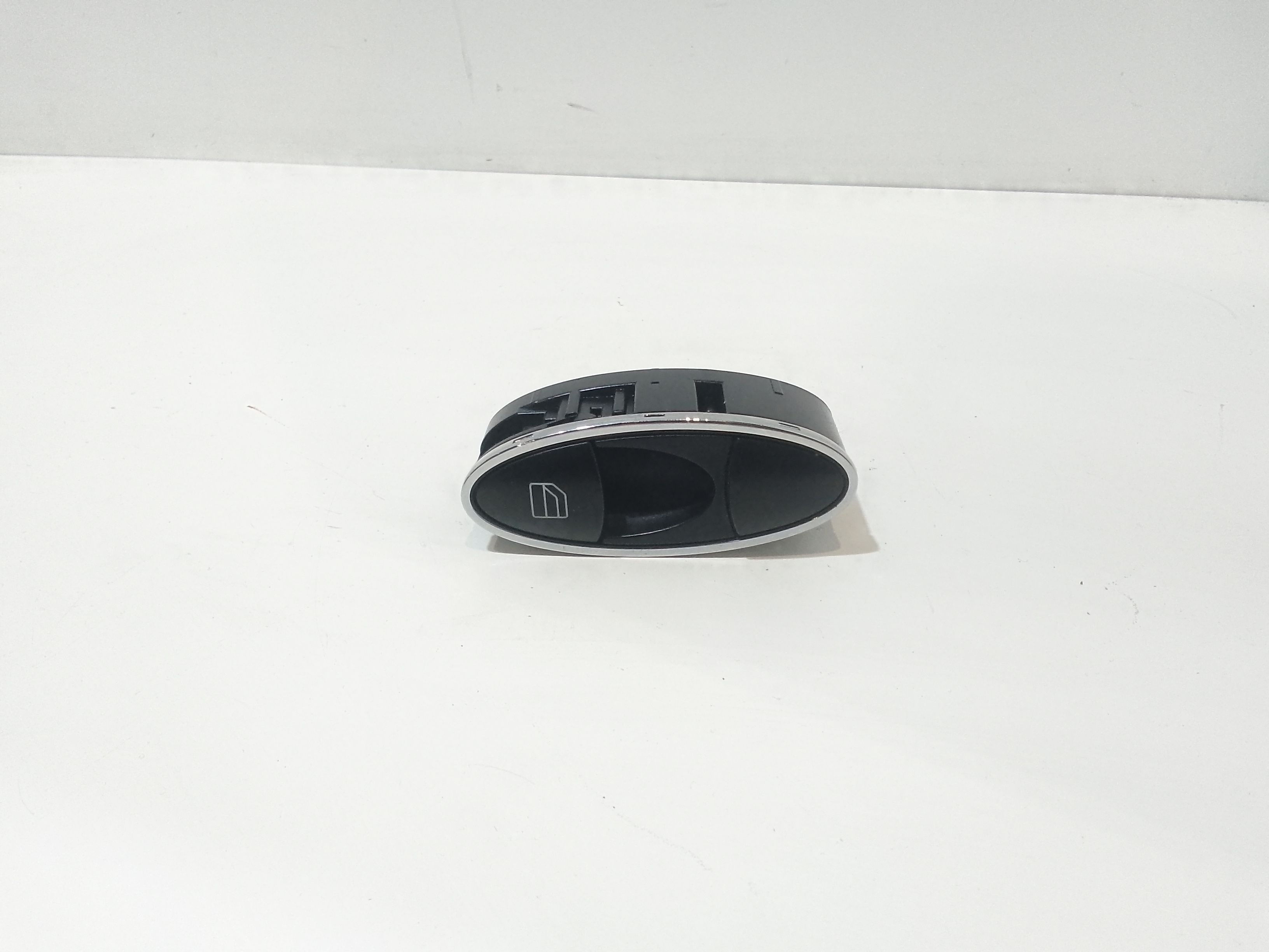 Interruttore Alzacristalli Porta Post. Sinistro A21182029107167 Usato