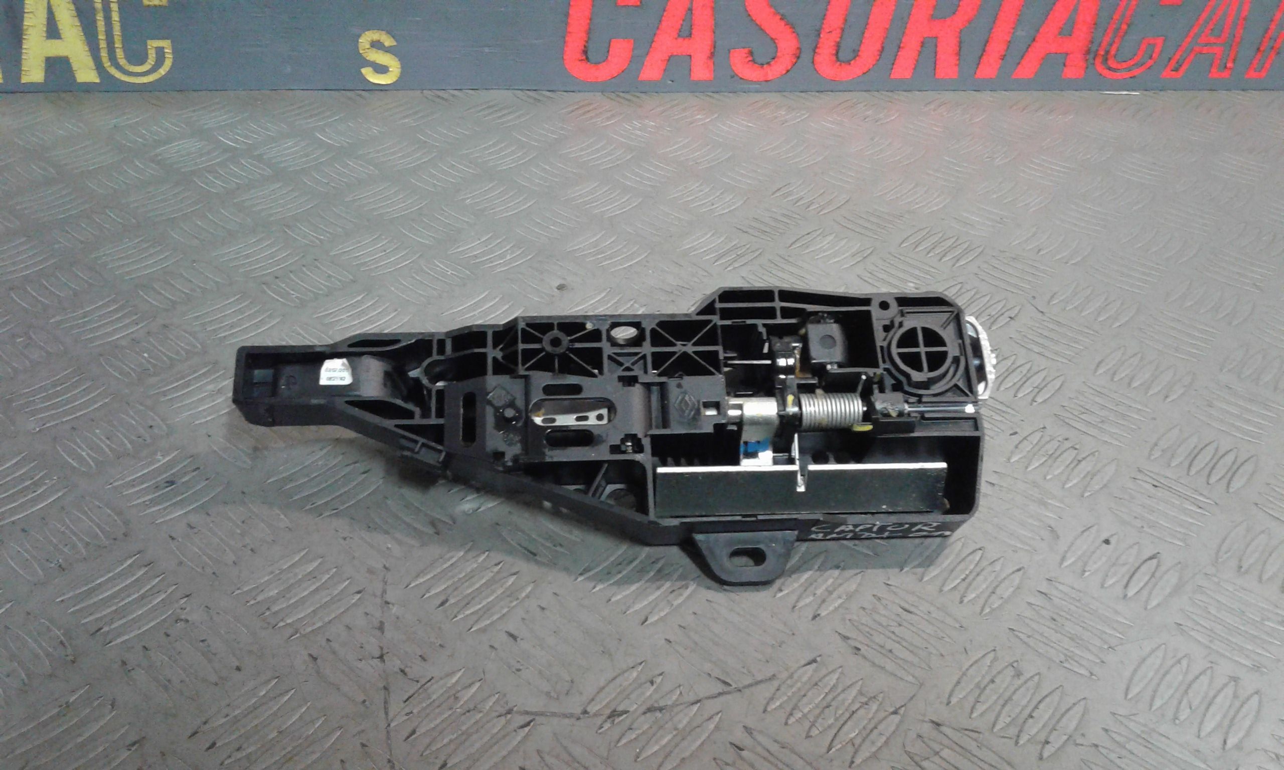 Maniglia Porta Ant. Destro 806706656R Usato