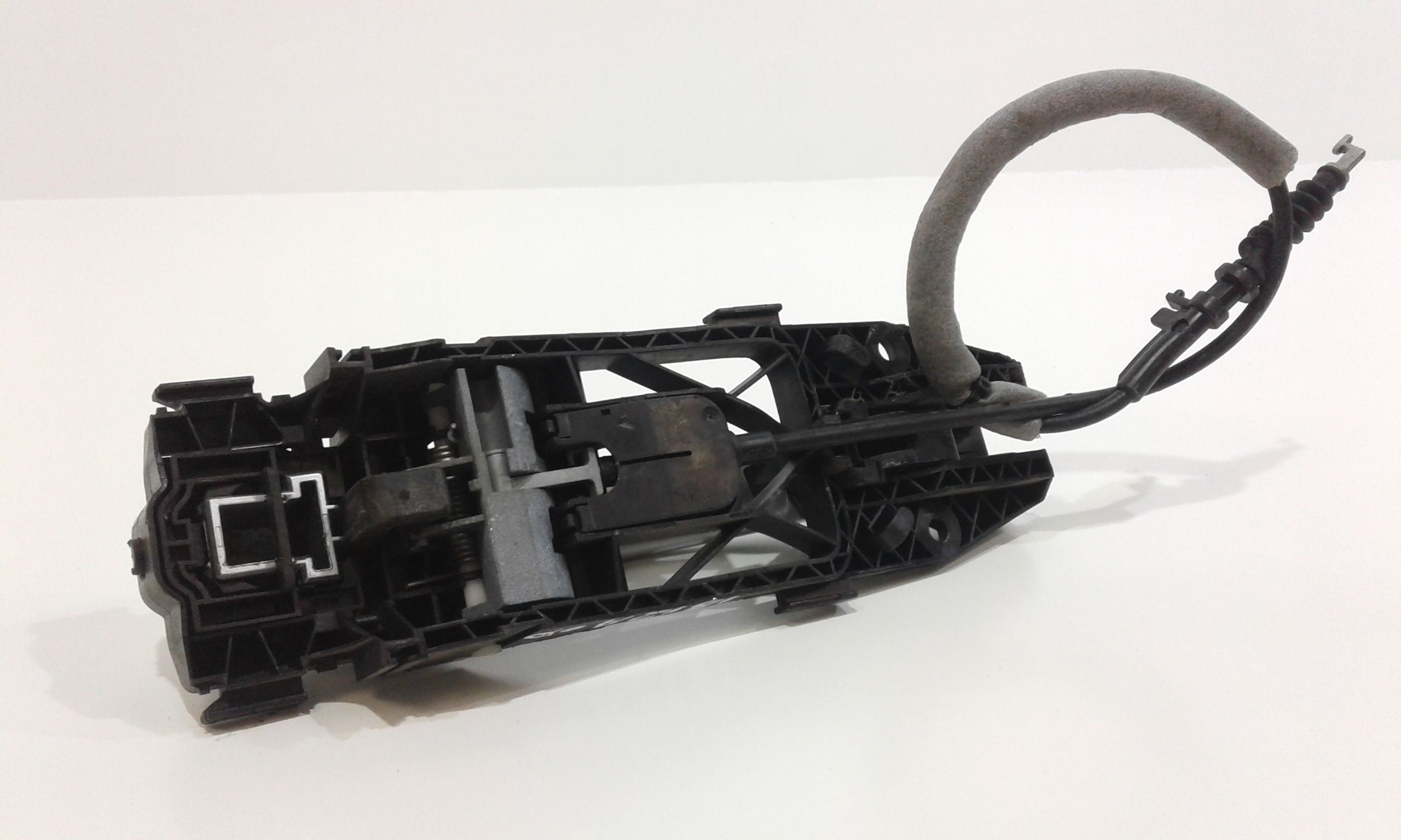 Maniglia Porta Post. Destro 5N0837205MGRU Usato