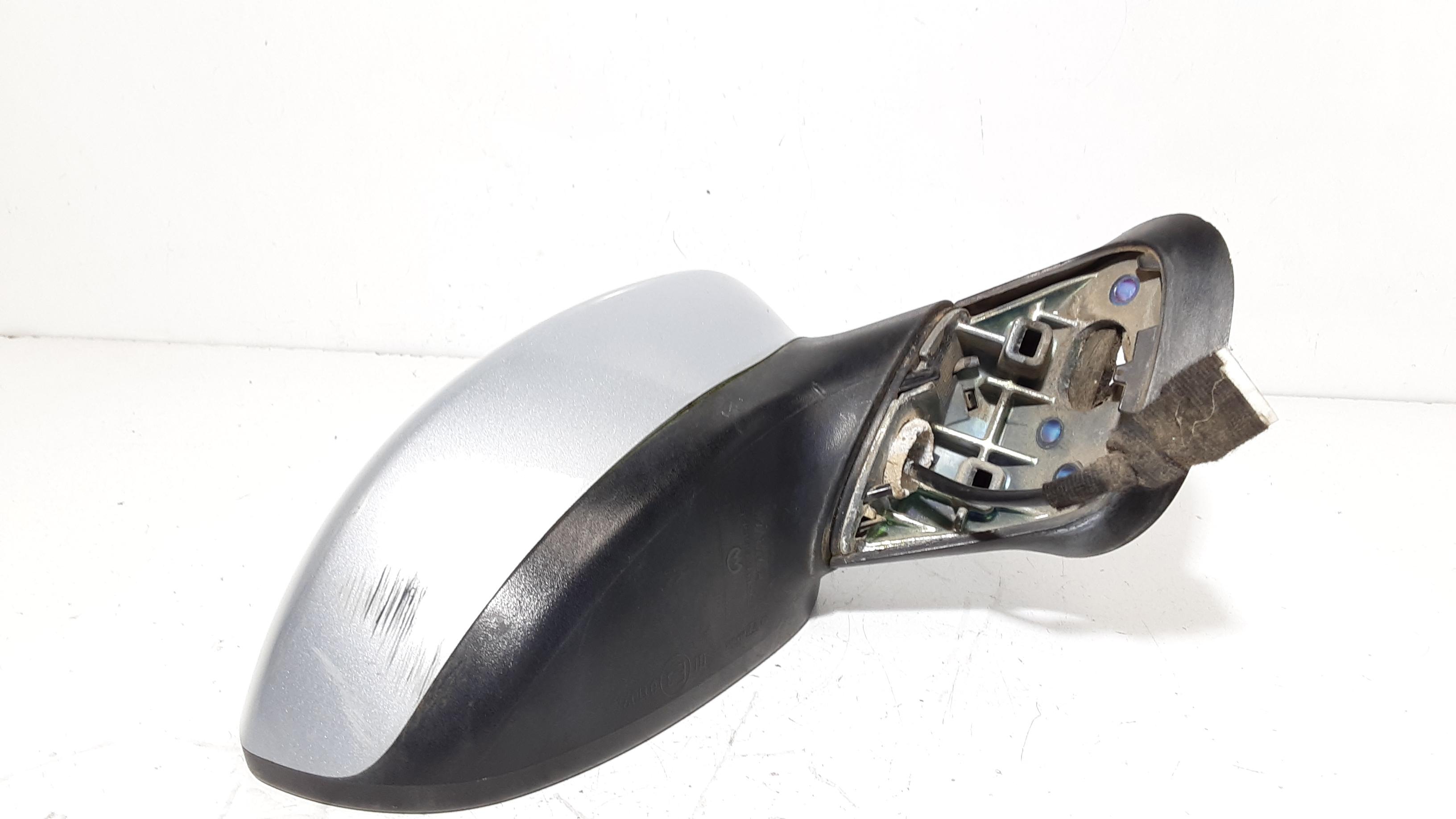 Retrovisore Est. Destro Usato