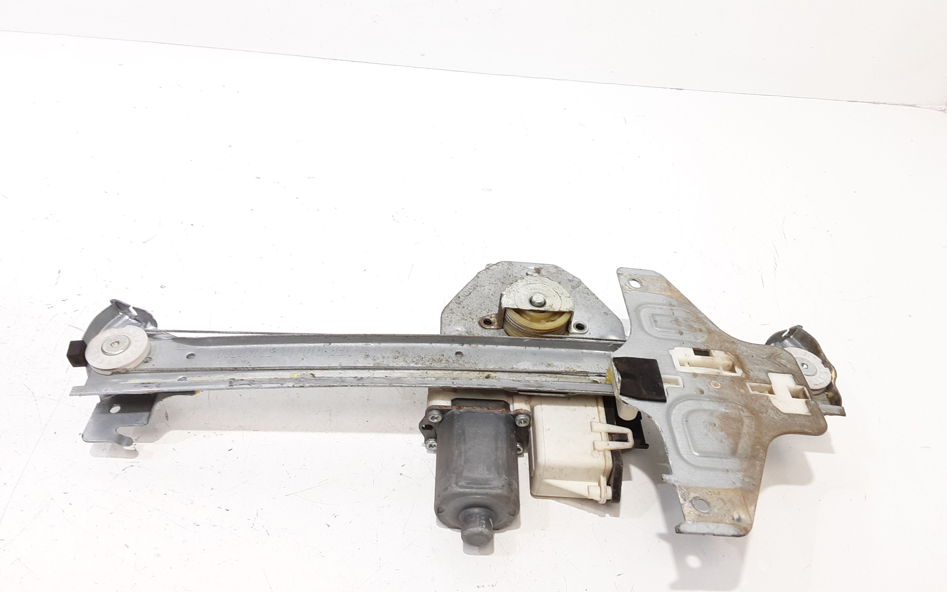 Alzacristallo Porta Post. Destro Usato