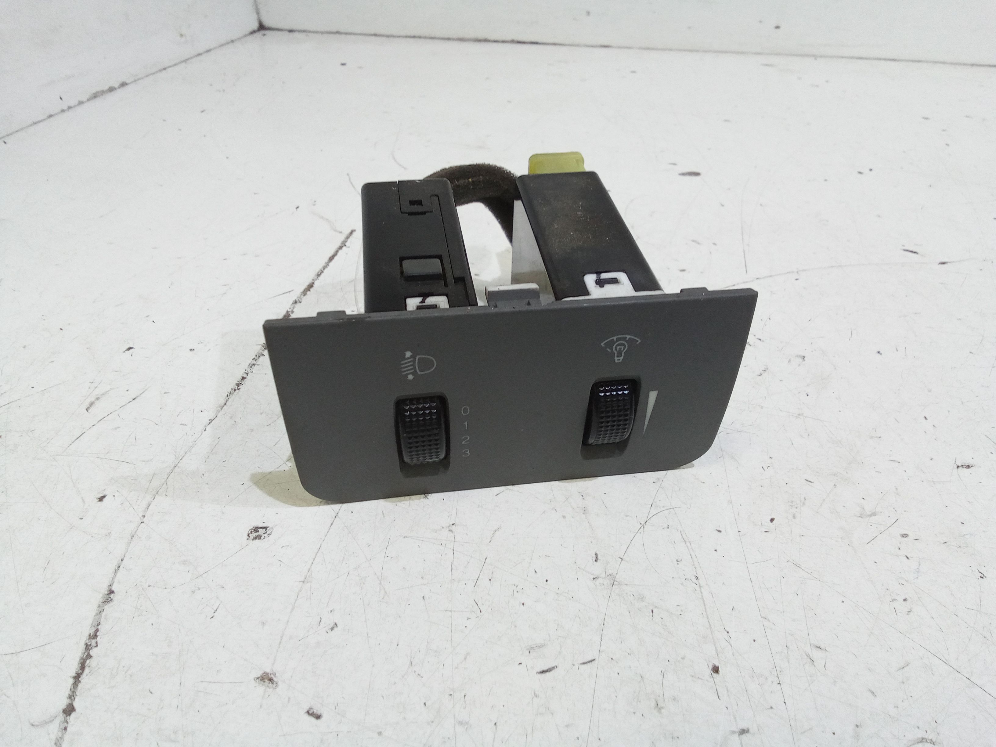 Comando Regolazione Altezza Proiettori Usato