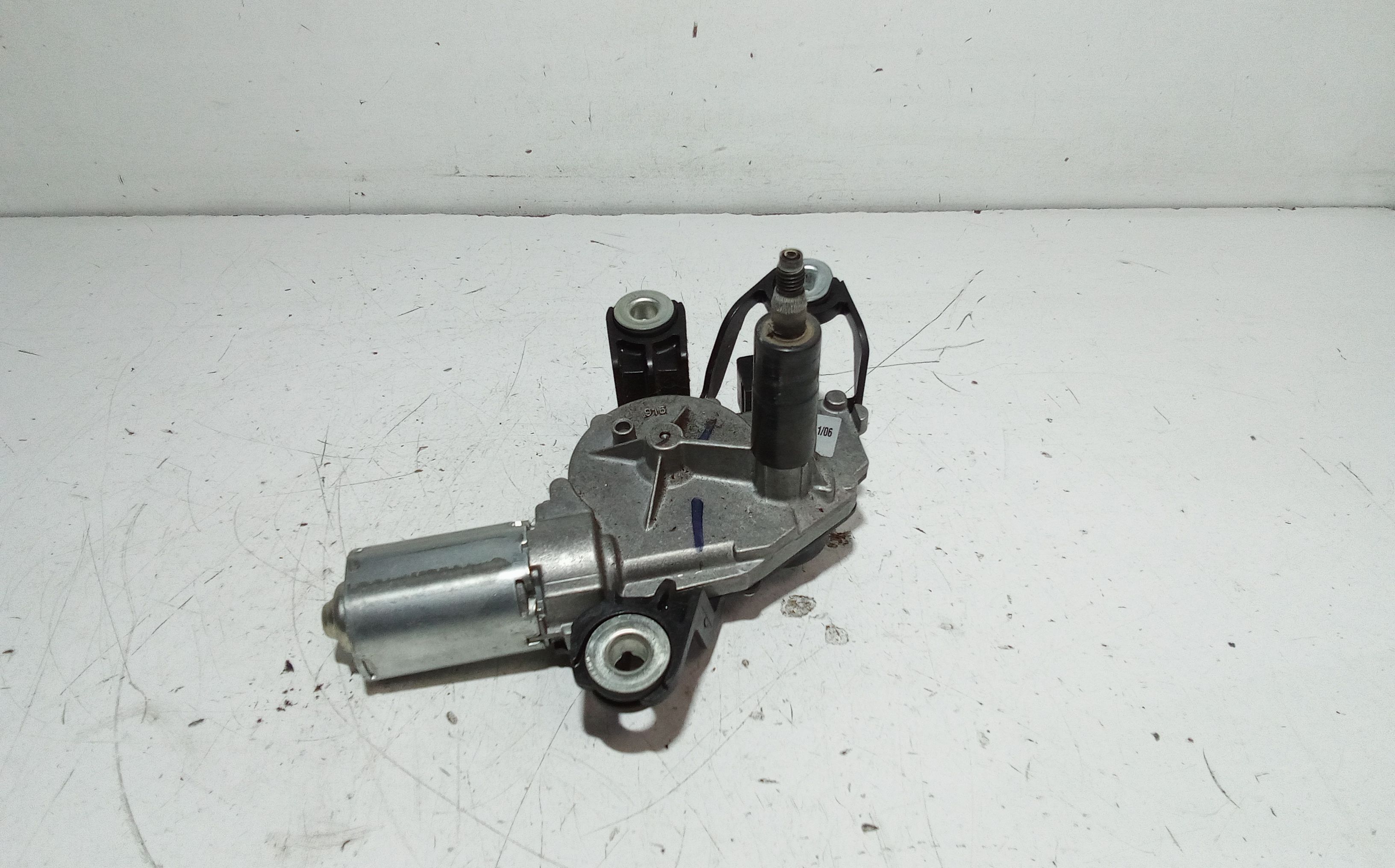 Motorino Tergilunotto 1K6955711C Usato