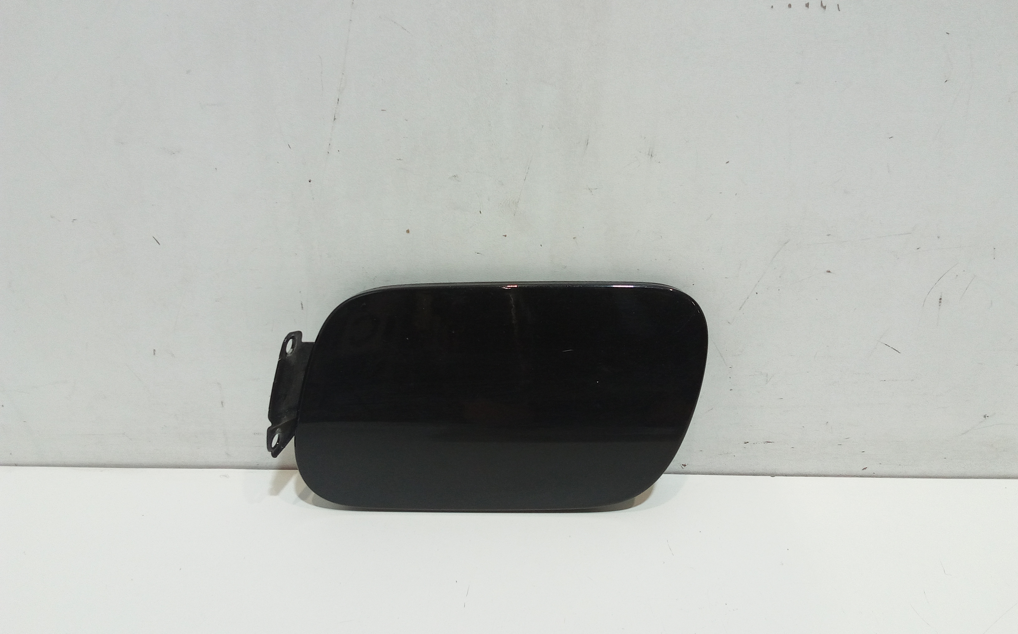 Sportello Carburante 7L6809905B Usato