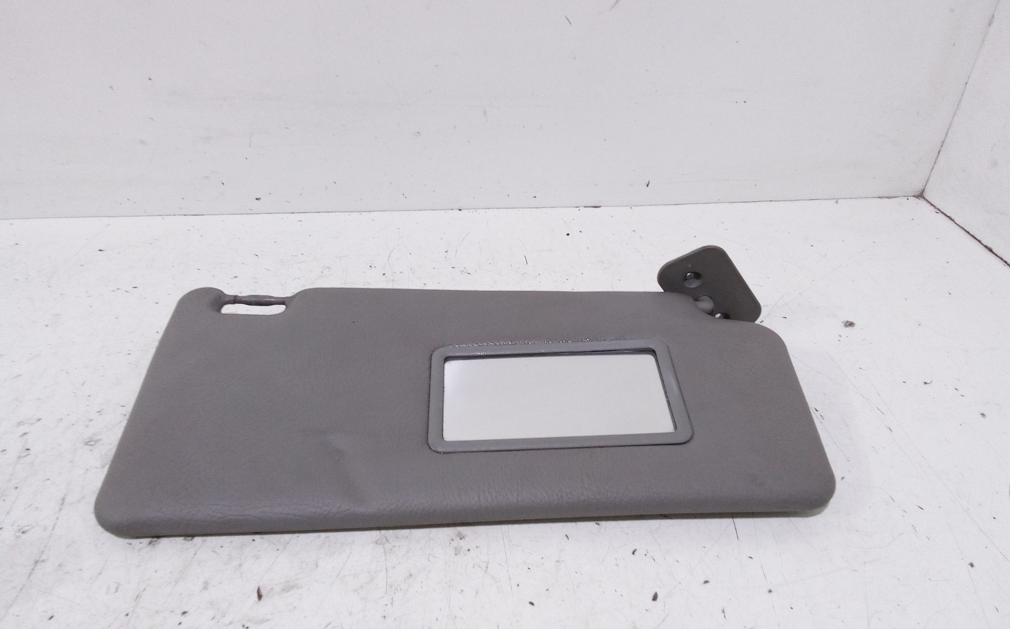 Aletta Parasole Parabrezza Destro Usato