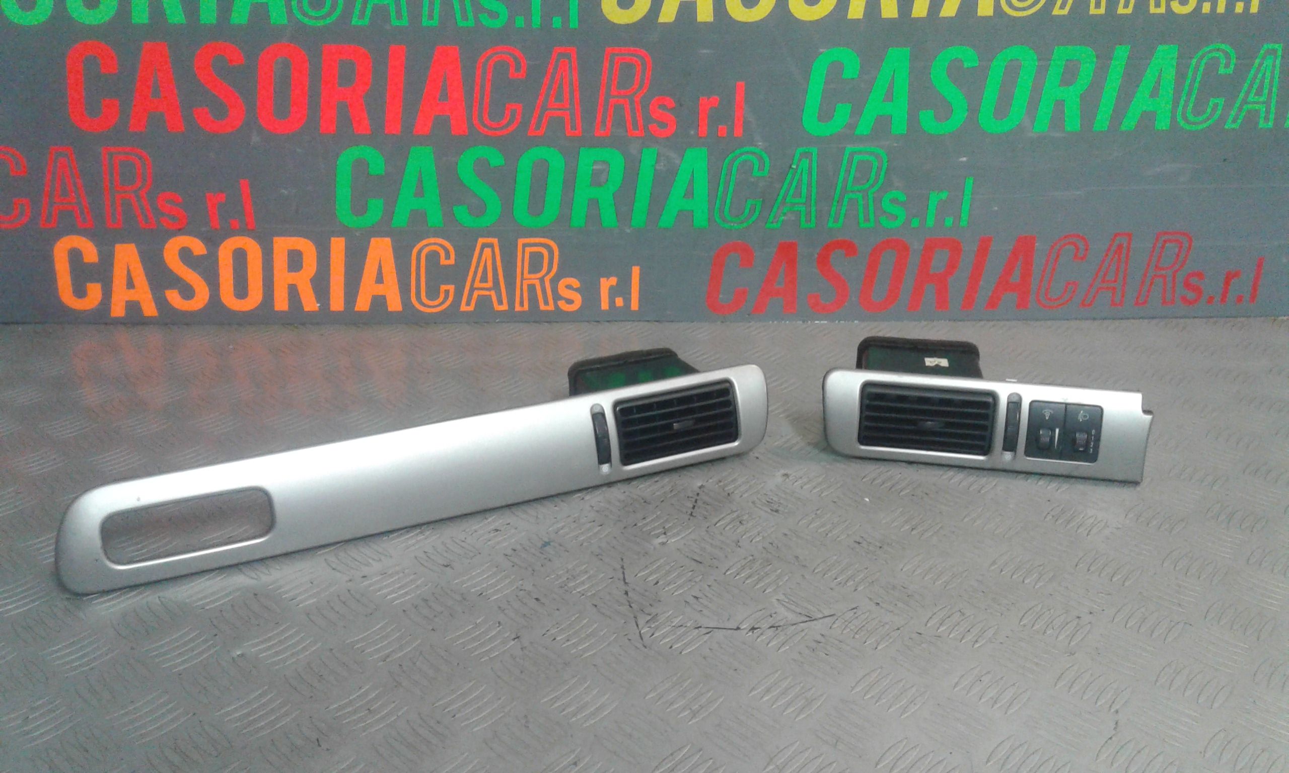 Condotto Aria Bocchette Centr. Sup. Cruscotto Usato